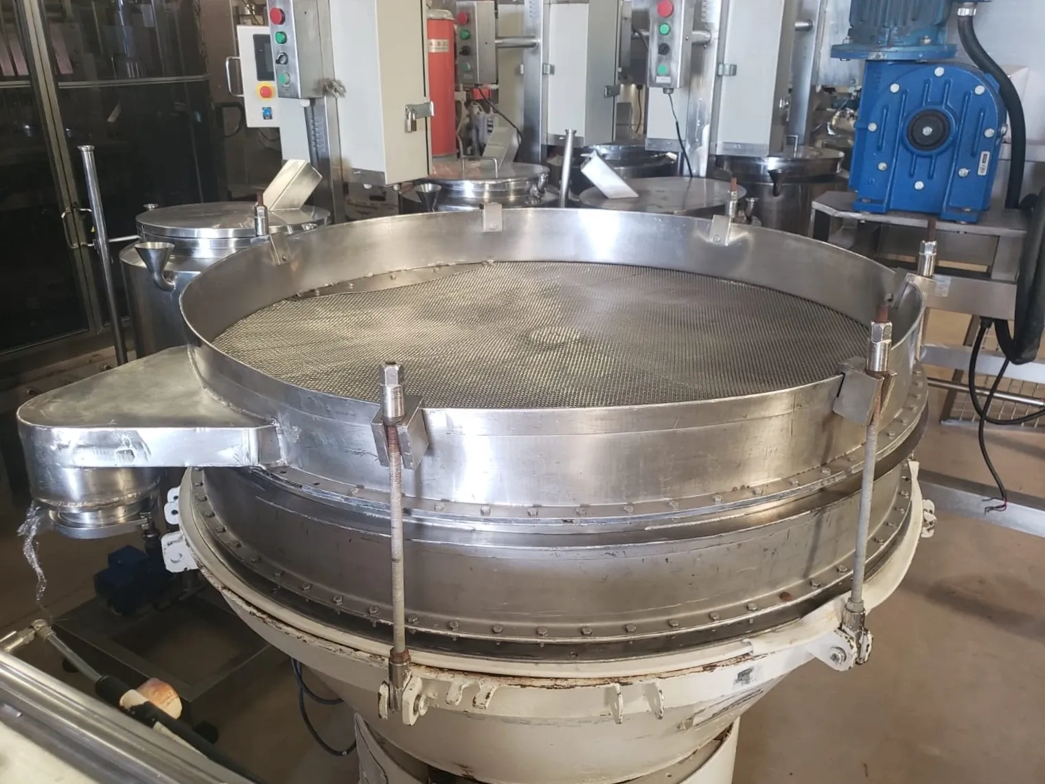 peneira-vibratoria-rotativa-circular-em-aco-inox-marca-mvl