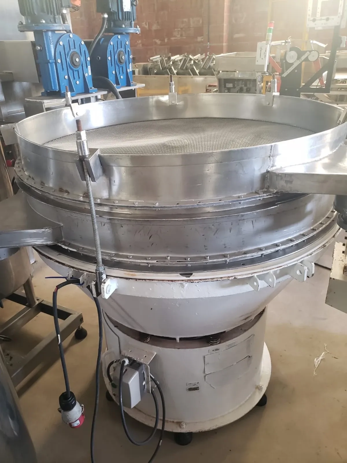 peneira-vibratoria-rotativa-circular-em-aco-inox-marca-mvl