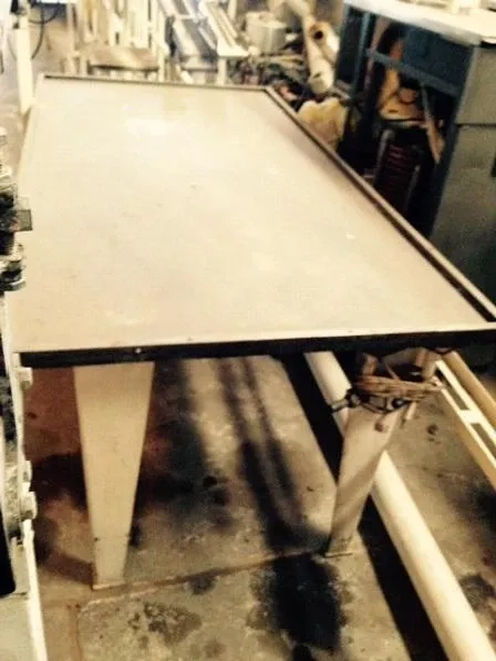 mesa-com-sistema-de-resfriamento