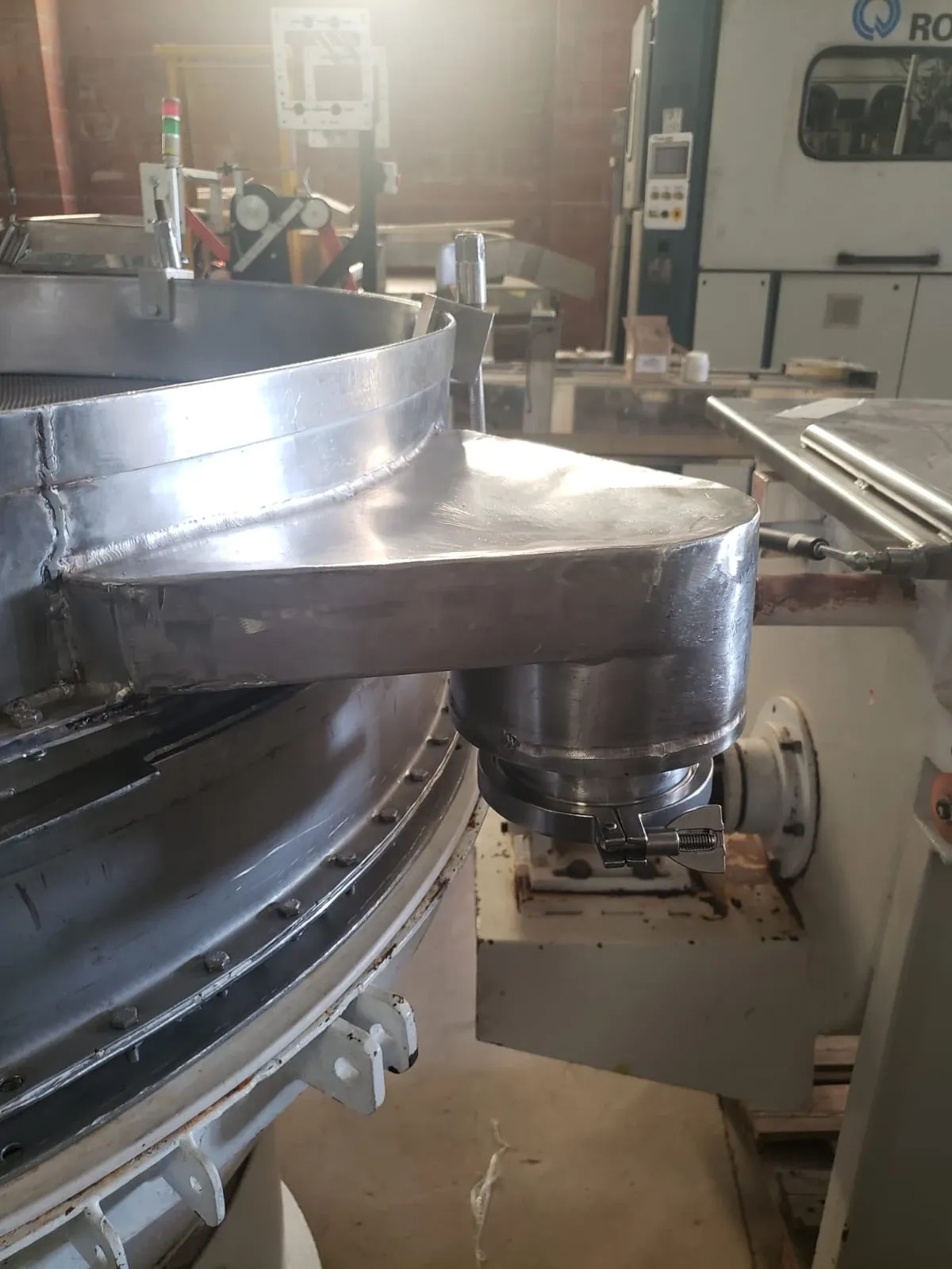 peneira-vibratoria-rotativa-circular-em-aco-inox-marca-mvl