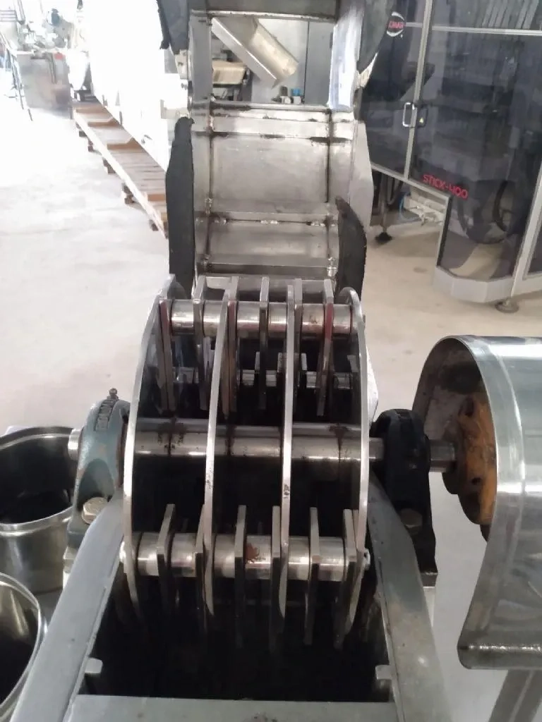 moinho-martelo-aco-inox-sem-peneira