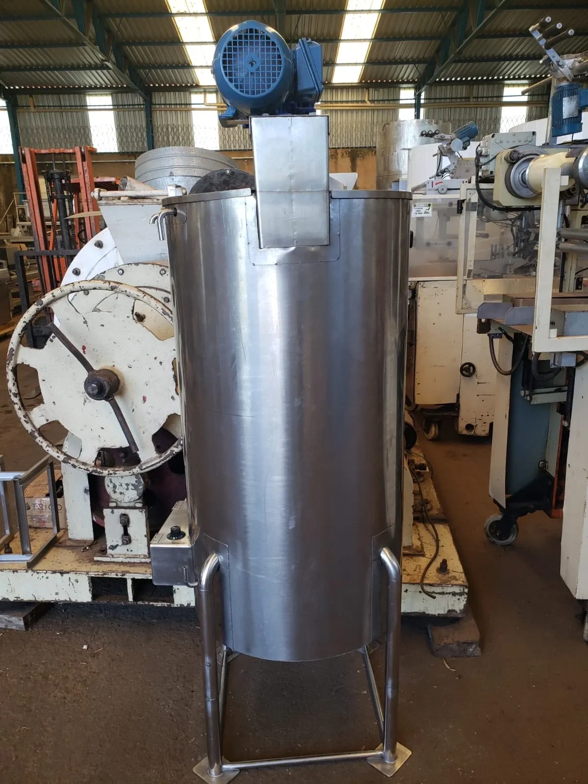 tanque-reator-misturador-inox-170-litros