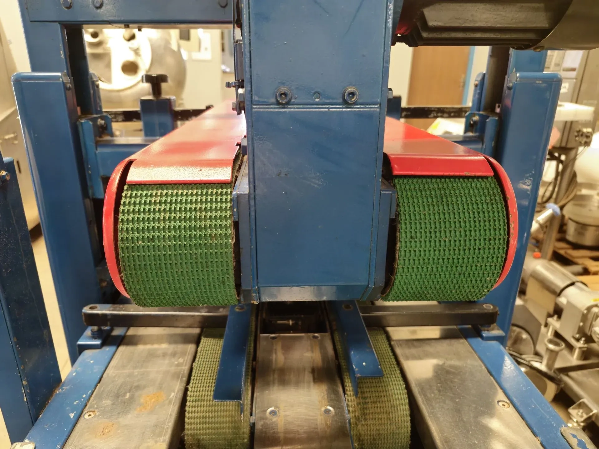 fechadora-seladora-de-caixa-de-papelao-marca-3m-matic-modelo-matic-700a-i