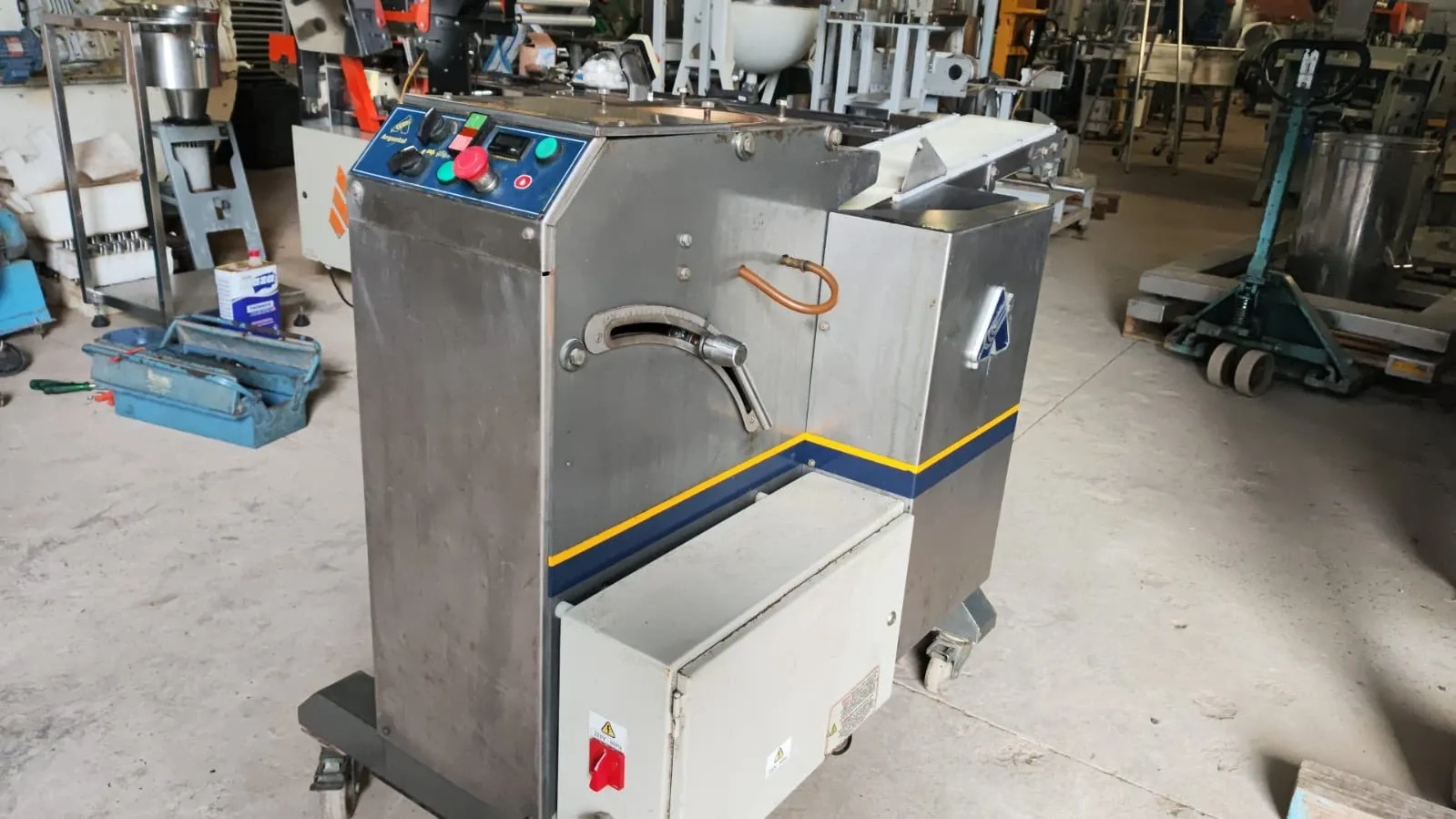 divisora-massas-inox-argental-db-800