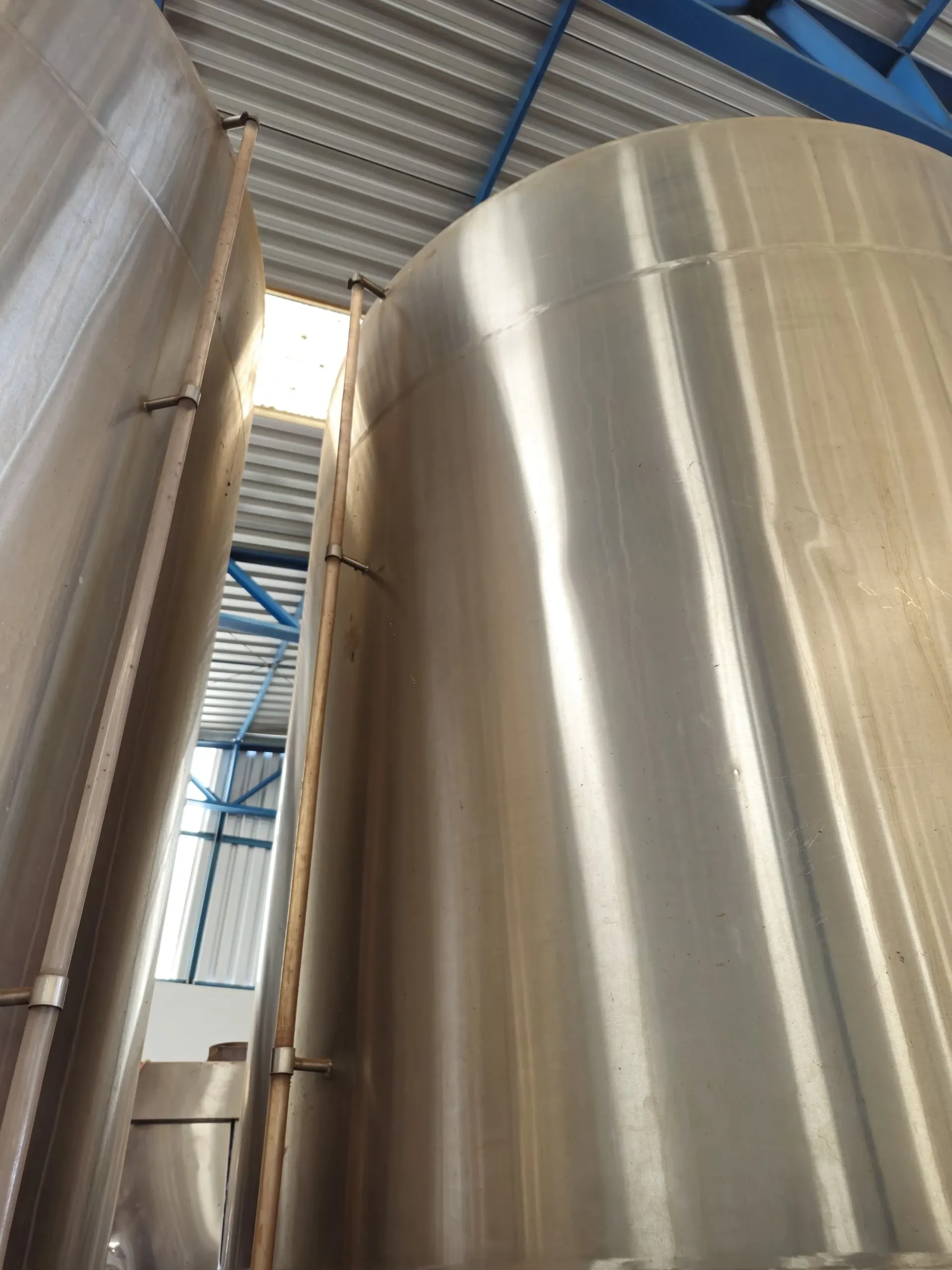 tanque-reservatorio-em-inox-7-mil-litros