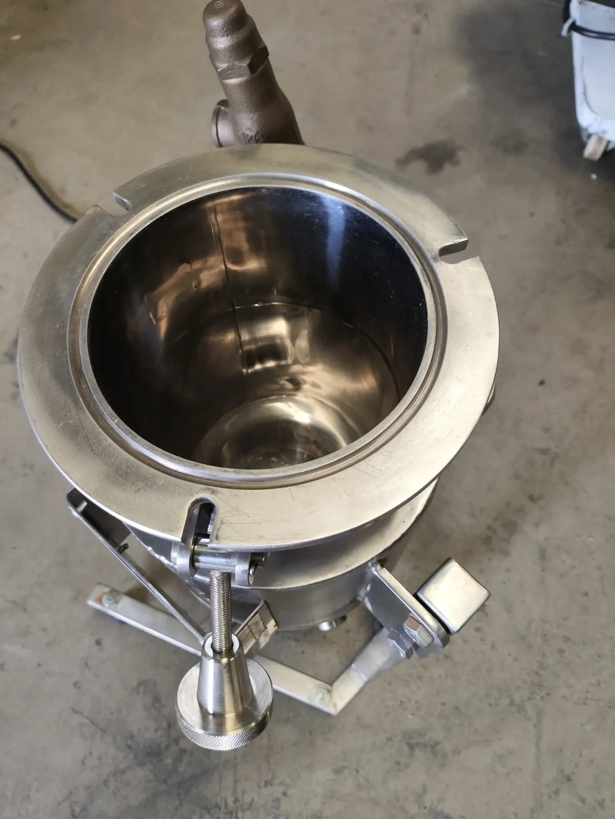 reat-encamisad-inox-lab-consolid