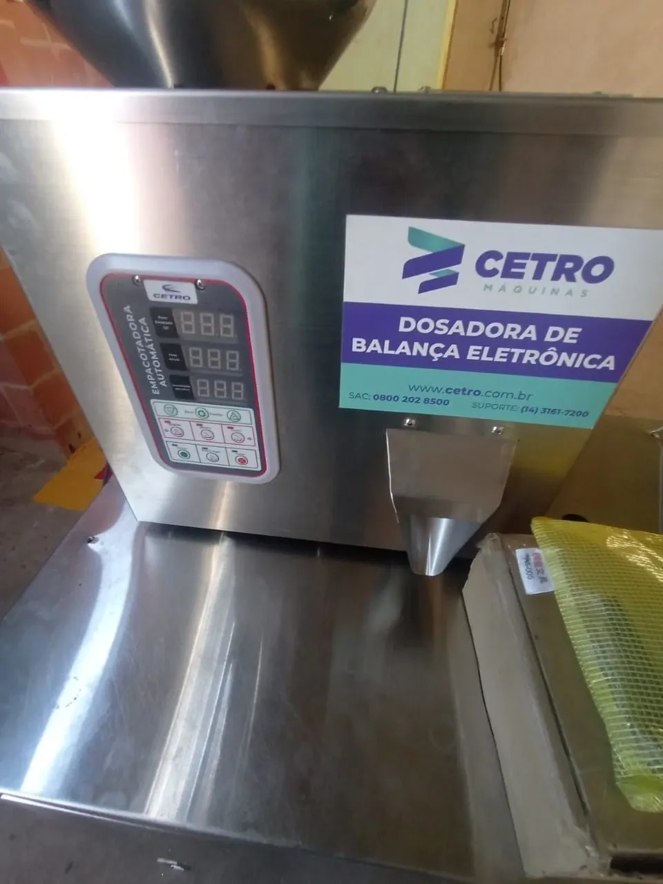 empacot-envasad-autom-saches-dosad-marca-cetro