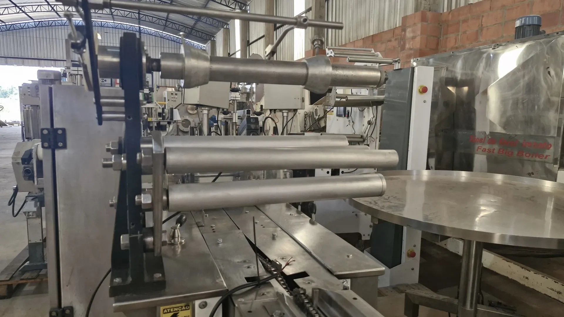 embalad-flow-pack-marca-r-camargo-modelo-mega-pack-II