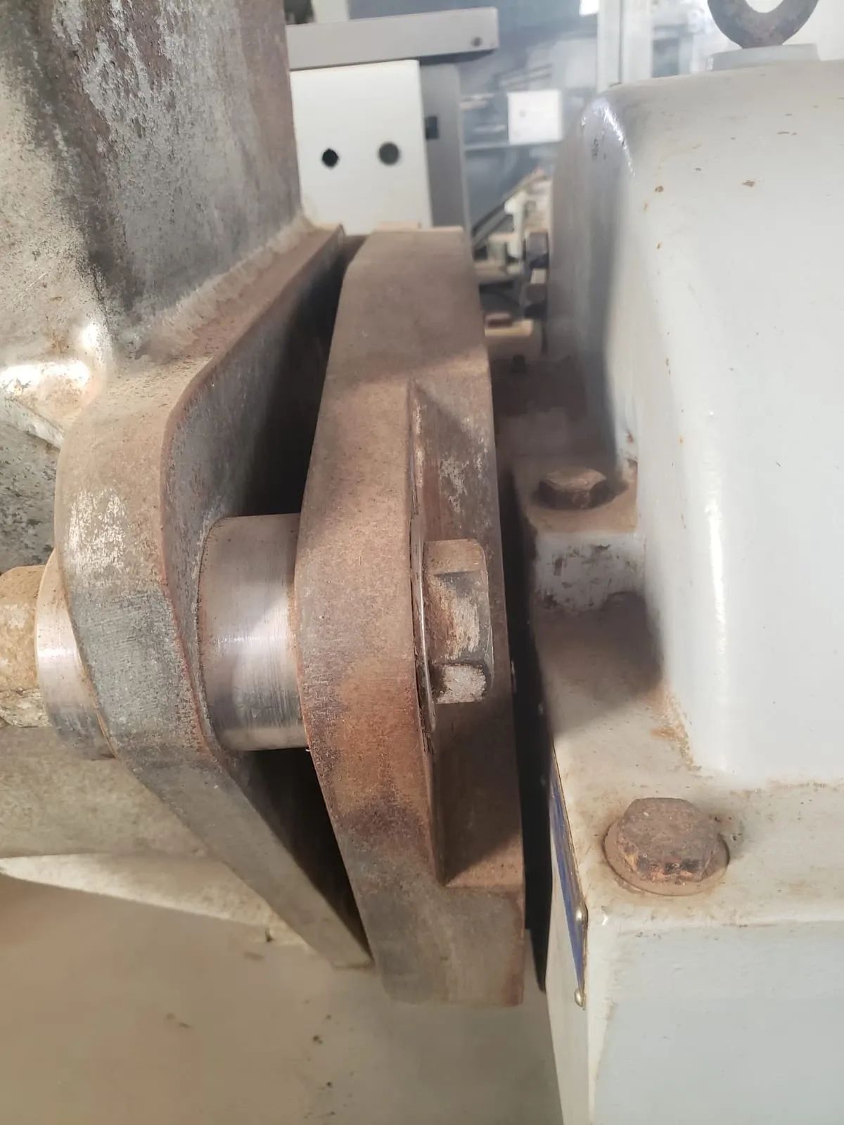 moedor-de-carnes-cap-10-a-15-ton-h-marca-weiler