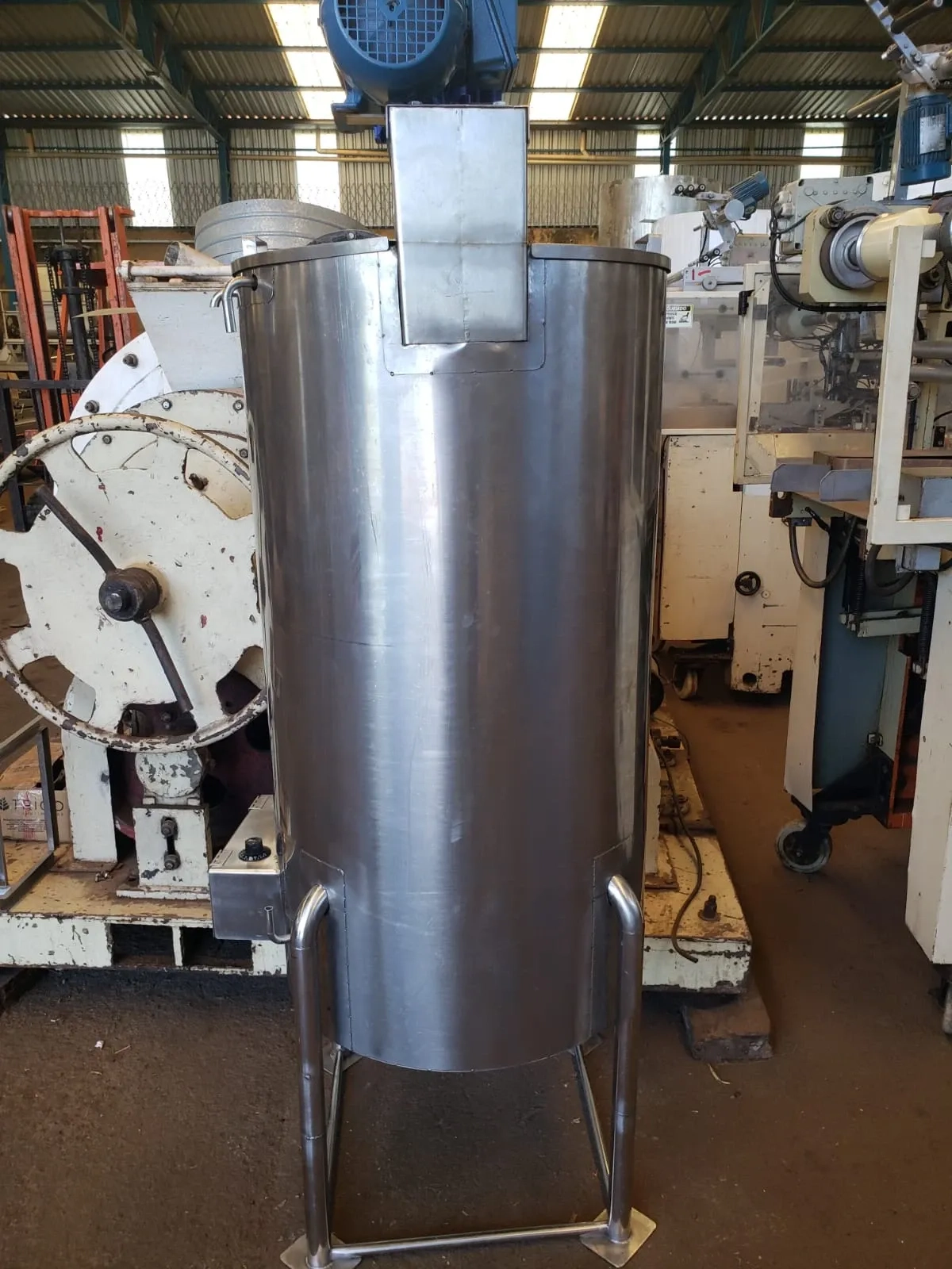 tanque-reator-misturador-inox-170-litros