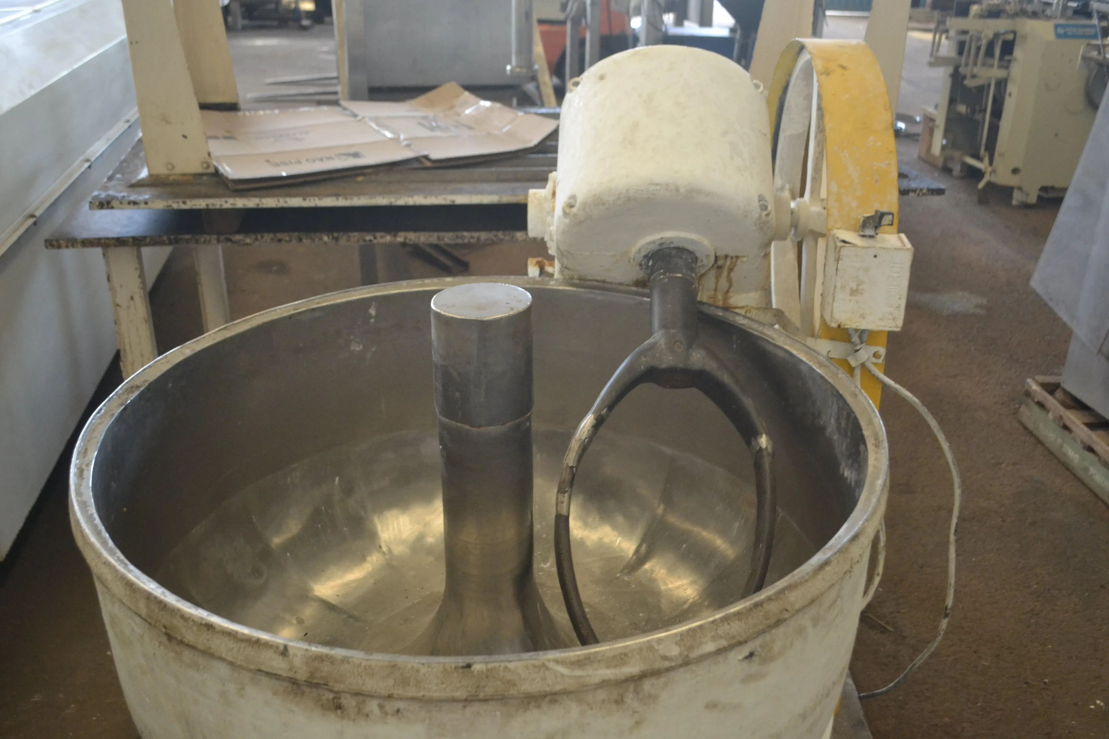 amassadeira-capacidade-300-litros