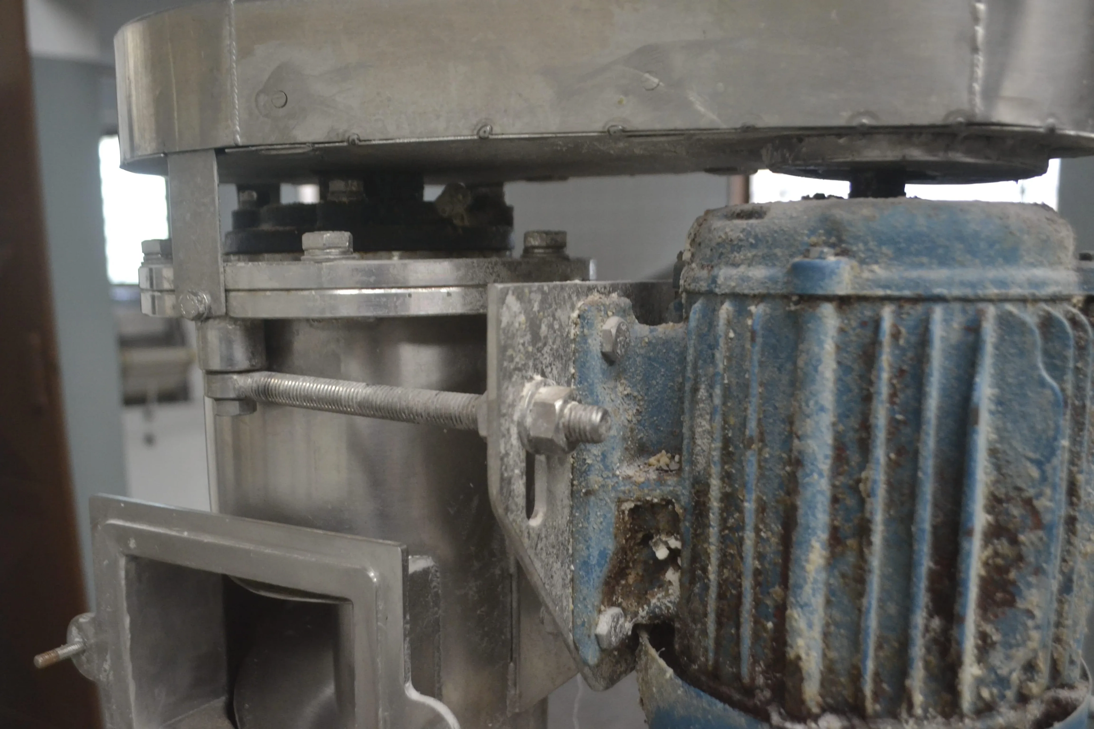 empanadeira-de-salgados-capacidade-360-kg-hora-marca-mci