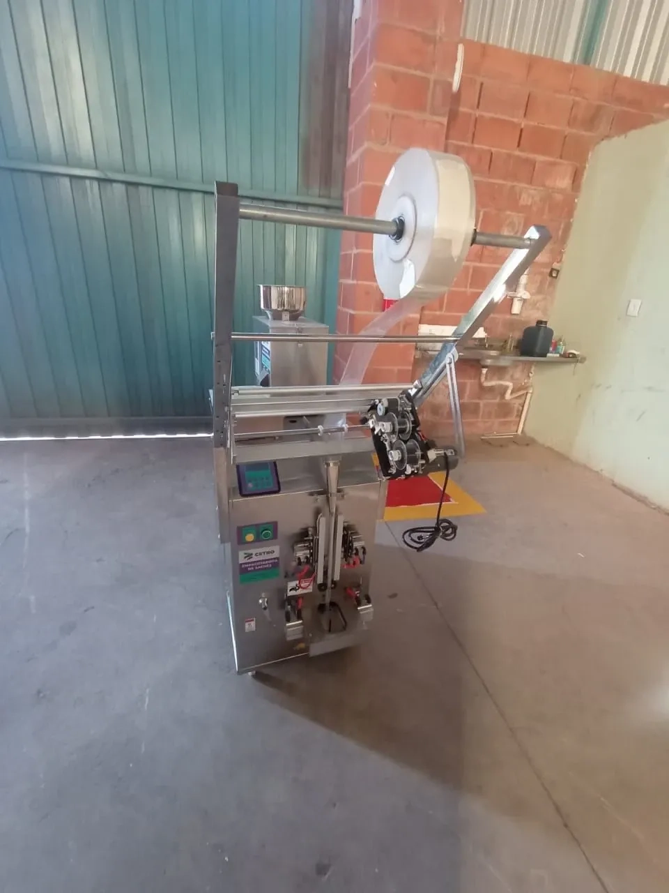 empacot-envasad-autom-saches-dosad-marca-cetro
