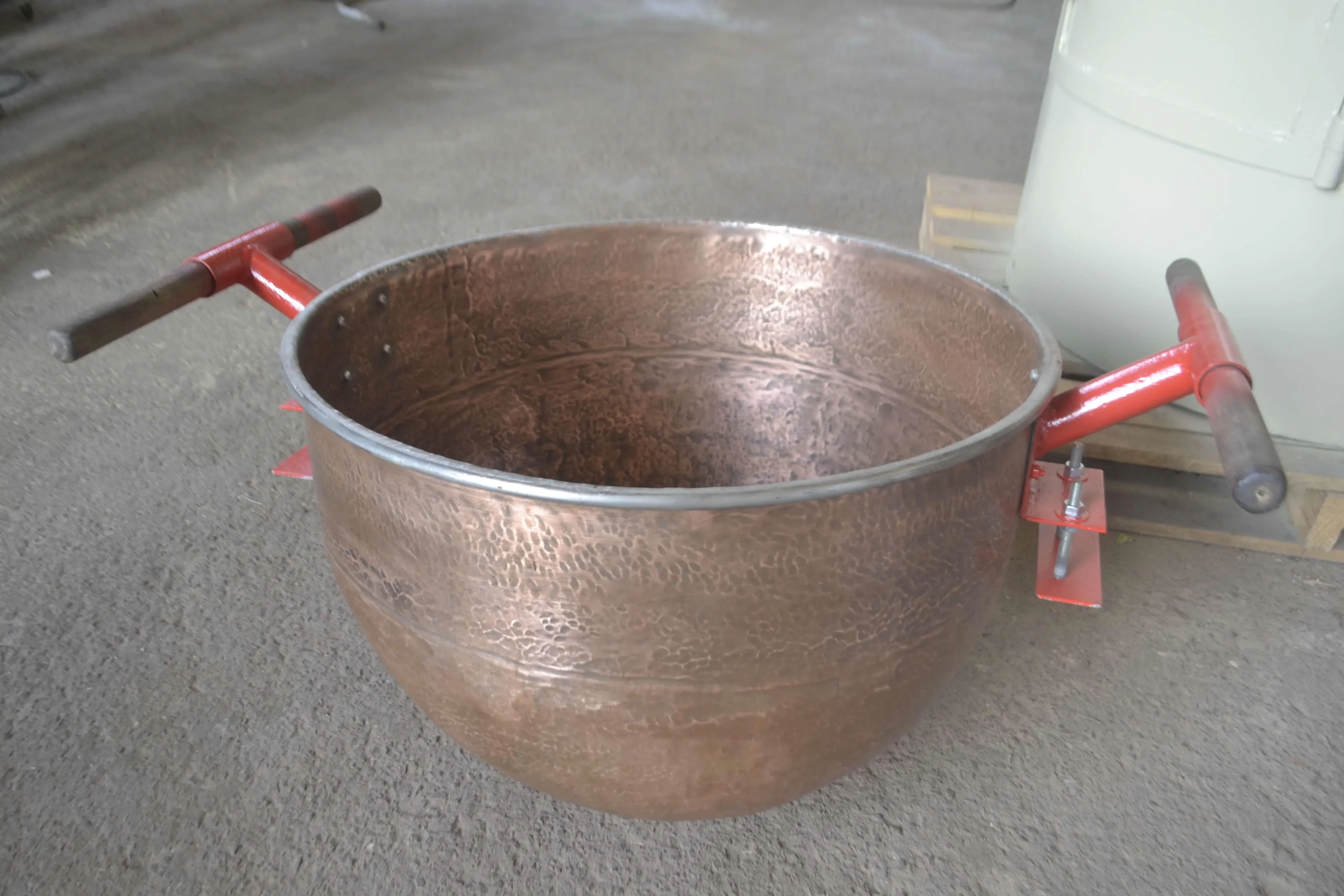 tacho-de-cobre-a-gas-para-crocantes-capacidade-100-l-marca-incapi