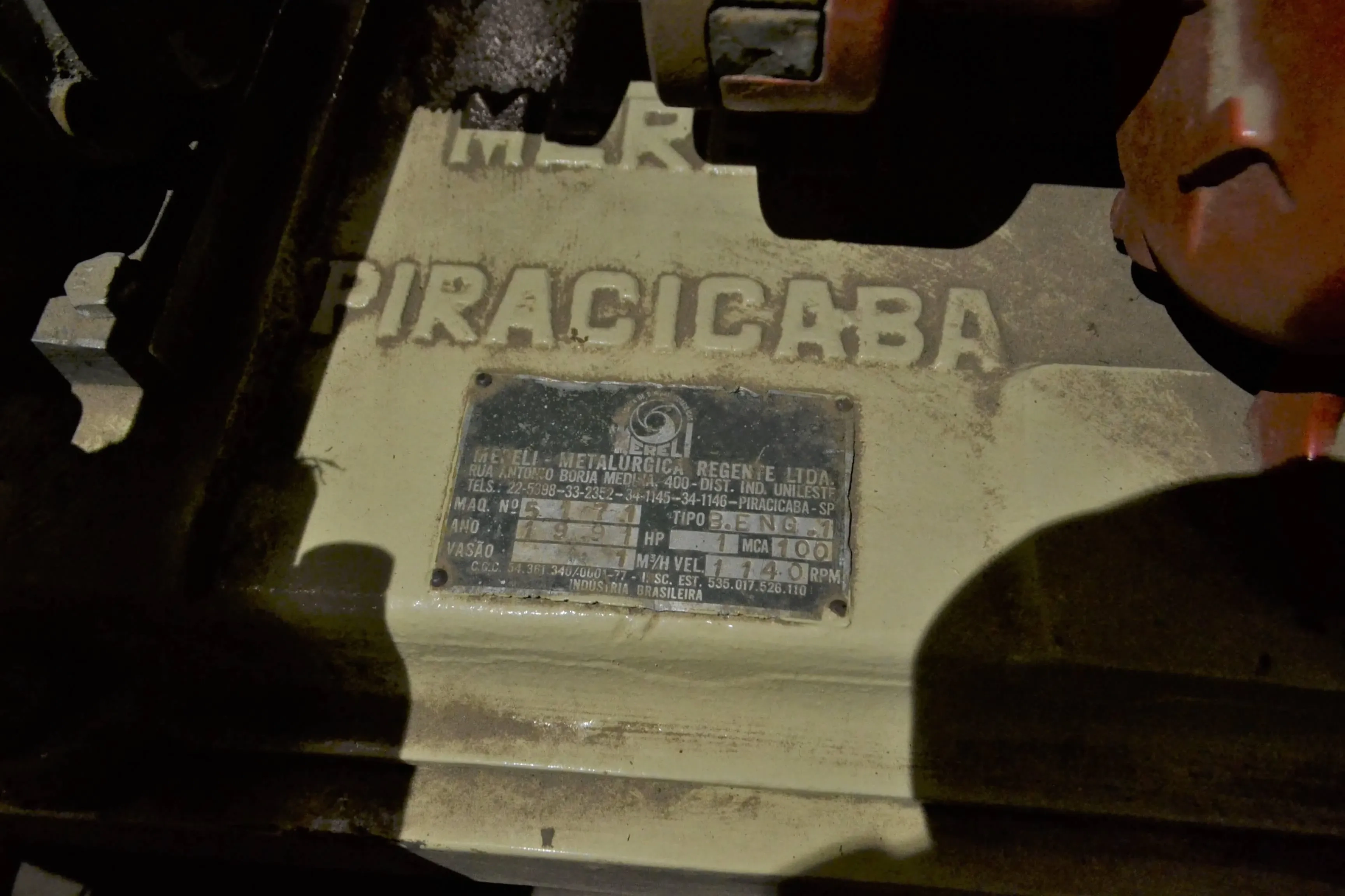 aplicador-de-sal-e-outros