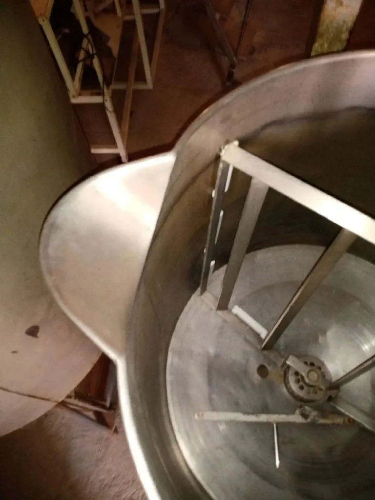 tacho-em-aco-inox-eletrico-capacidade-500-l