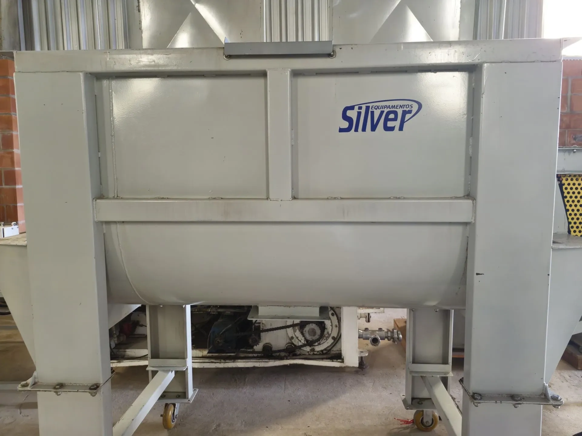 misturad-ribb-blend-aco-carbono-cap-1000-litros-silver