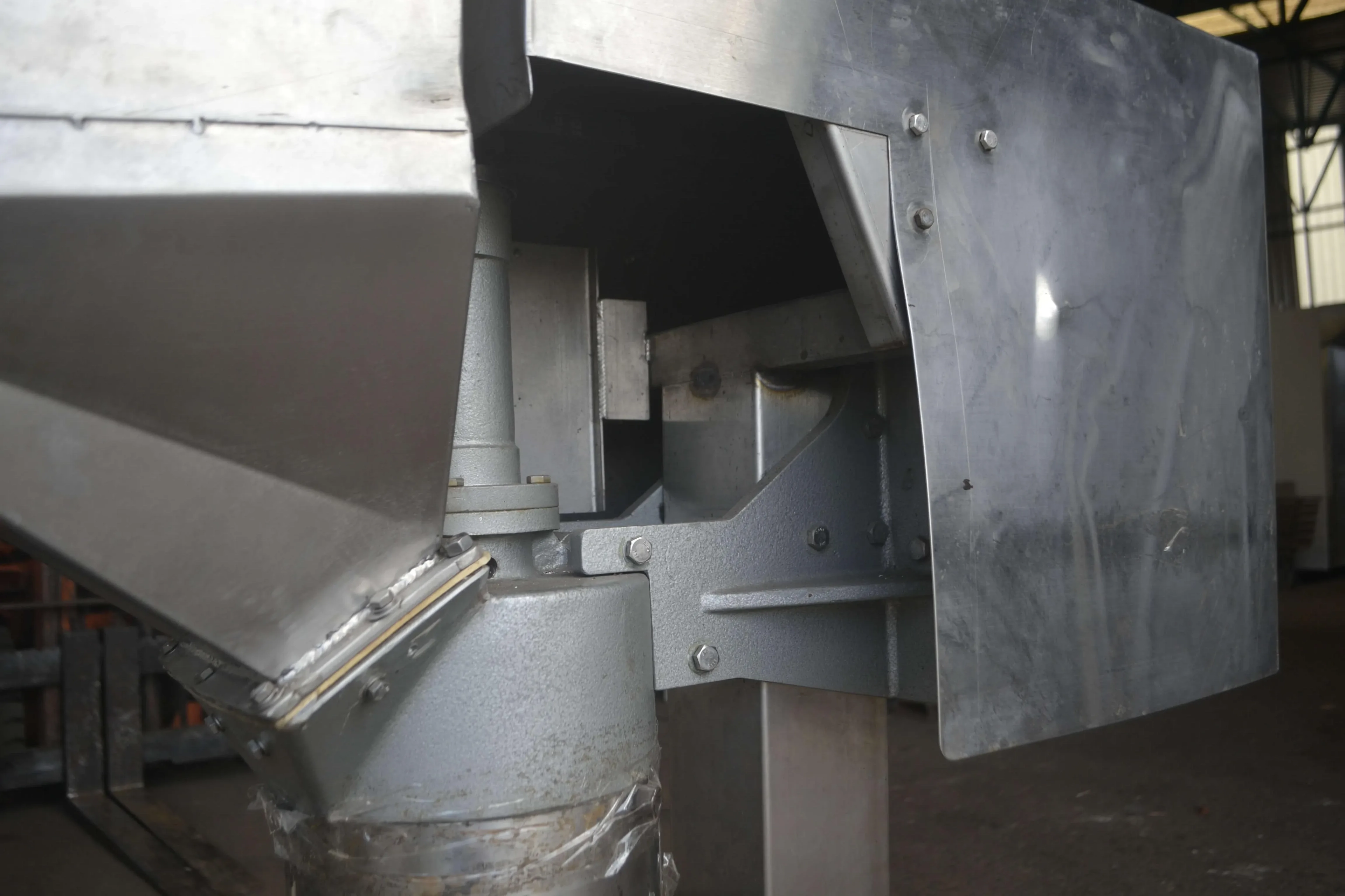 triturador-em-aco-inox-marca-incalfer