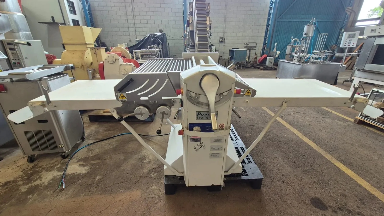 laminadora-horizontal-marca-pratica-modelo-lh-600-c