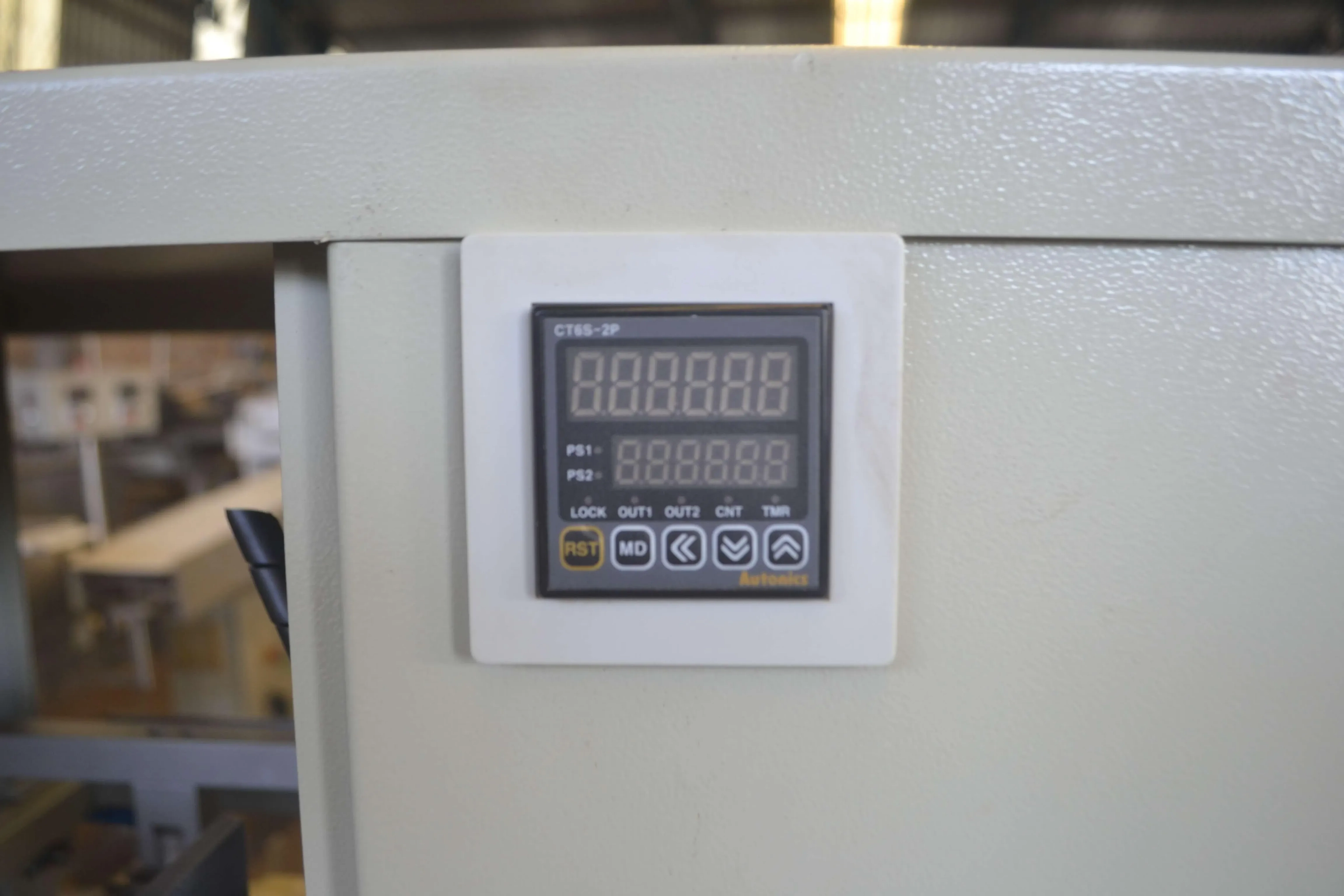 enrolador-automatico-para-massa-de-pastel-1830