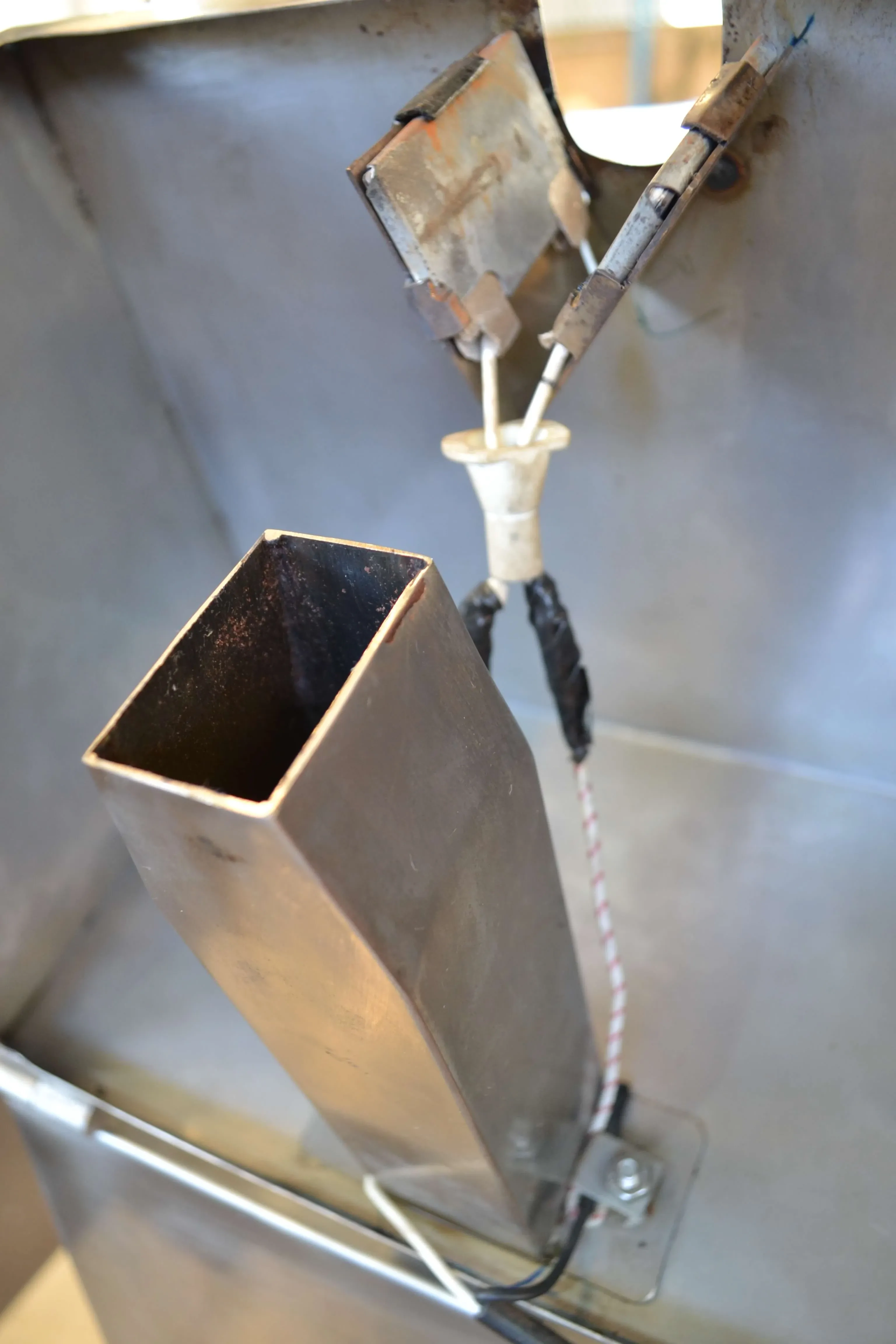 extratora-de-manteiga-de-cacau-marca-mecal