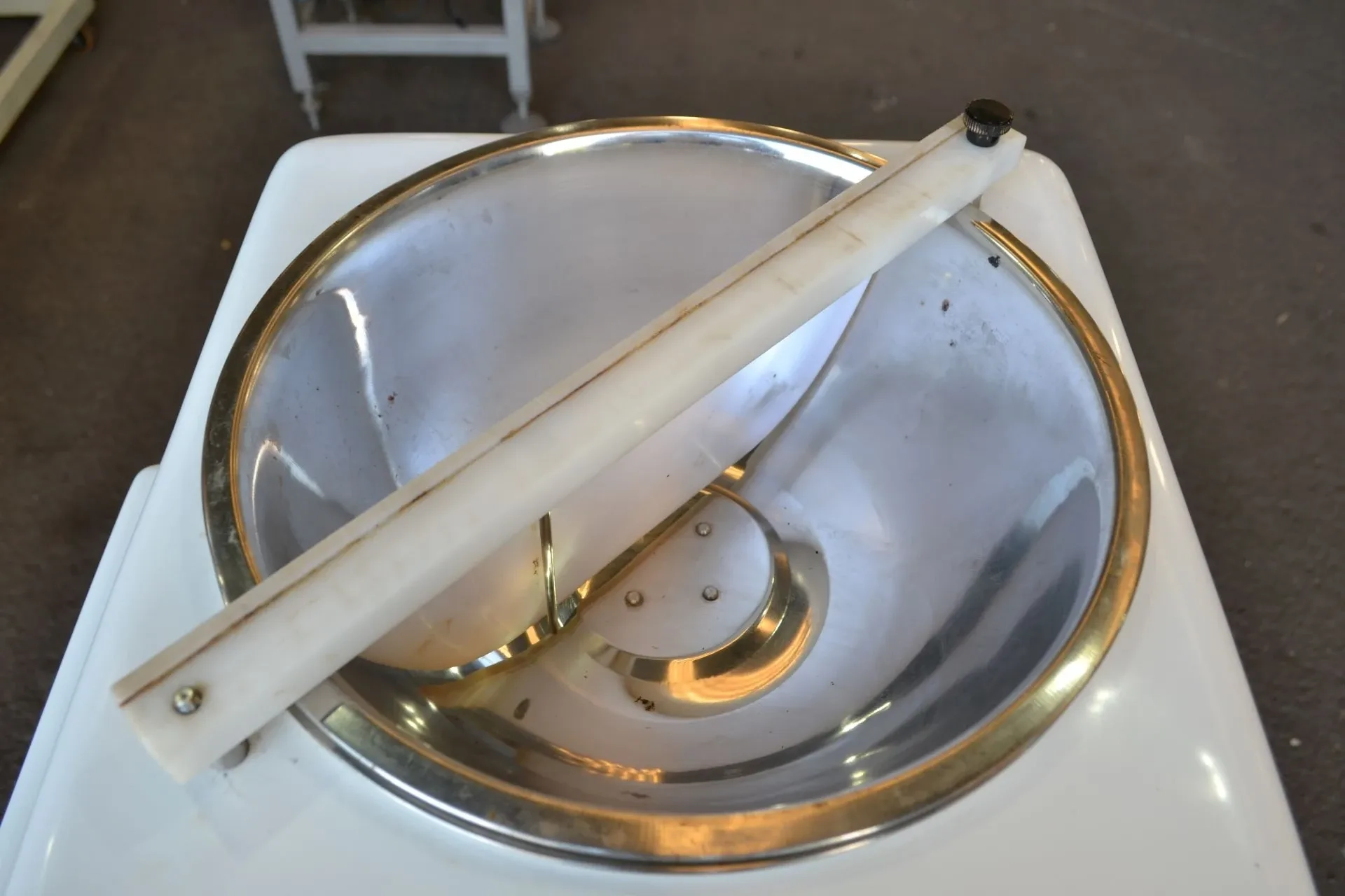 temperadeira-de-chocolate-capacidade-4-kg-marca-finamac