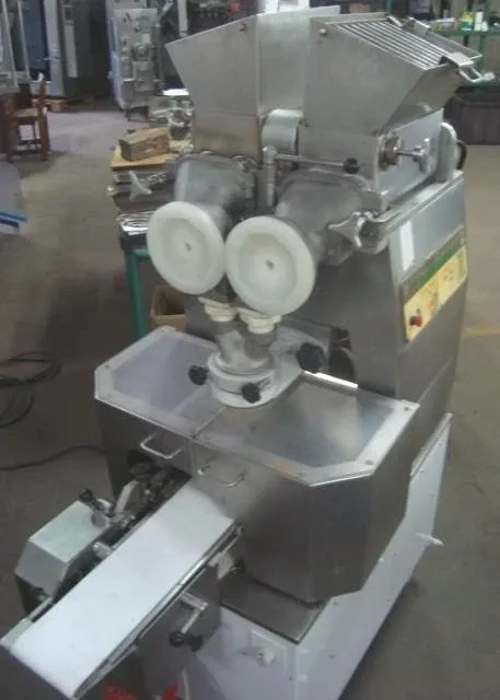 maquina-de-salgados-marca-rheon