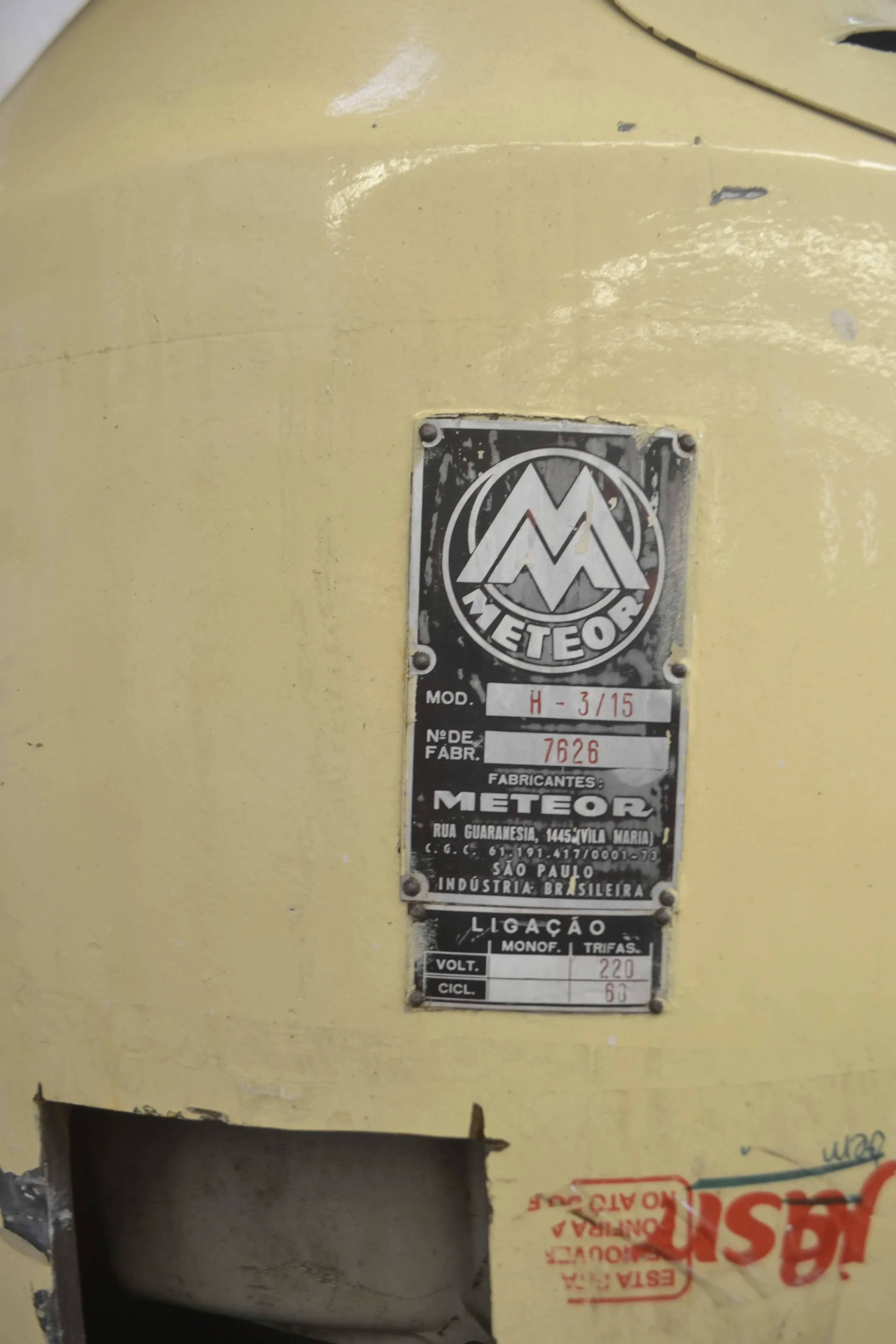 moinho-de-discos-de-corundum-capacidade-1200-l-hora-marca-meteor