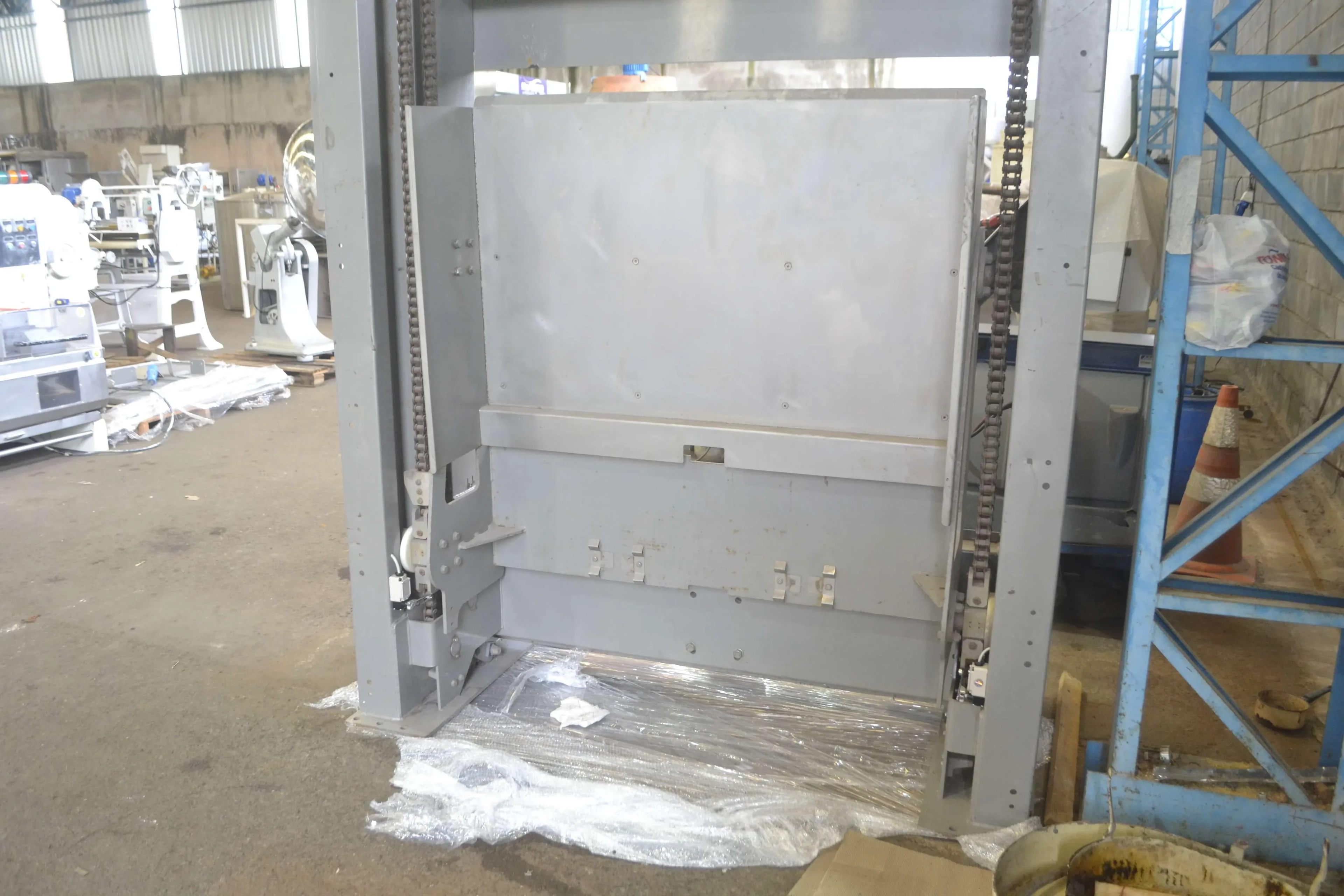 elevador-carrinho-massas-800-kg