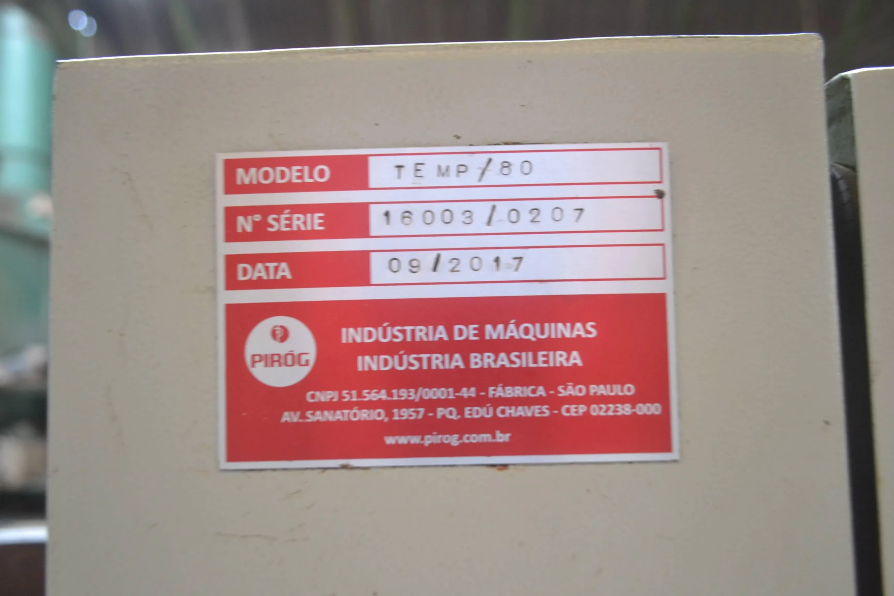 temperadeira-de-chocolates-marca-pirog-capacidade-80-kg-h