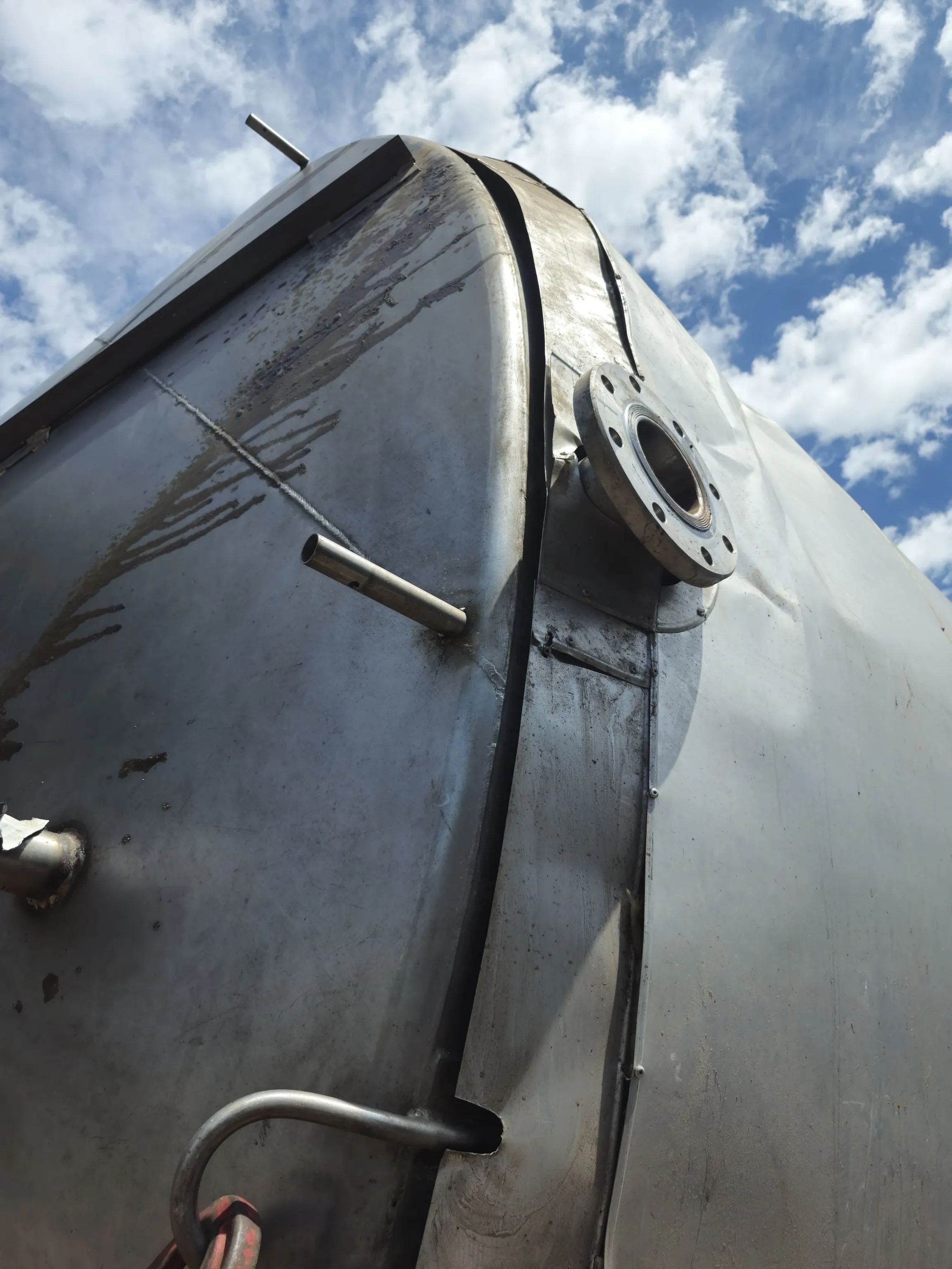 tanque-misturador-encamisado-em-aco-inox-capacidade-40-000-litros-marca-recinox