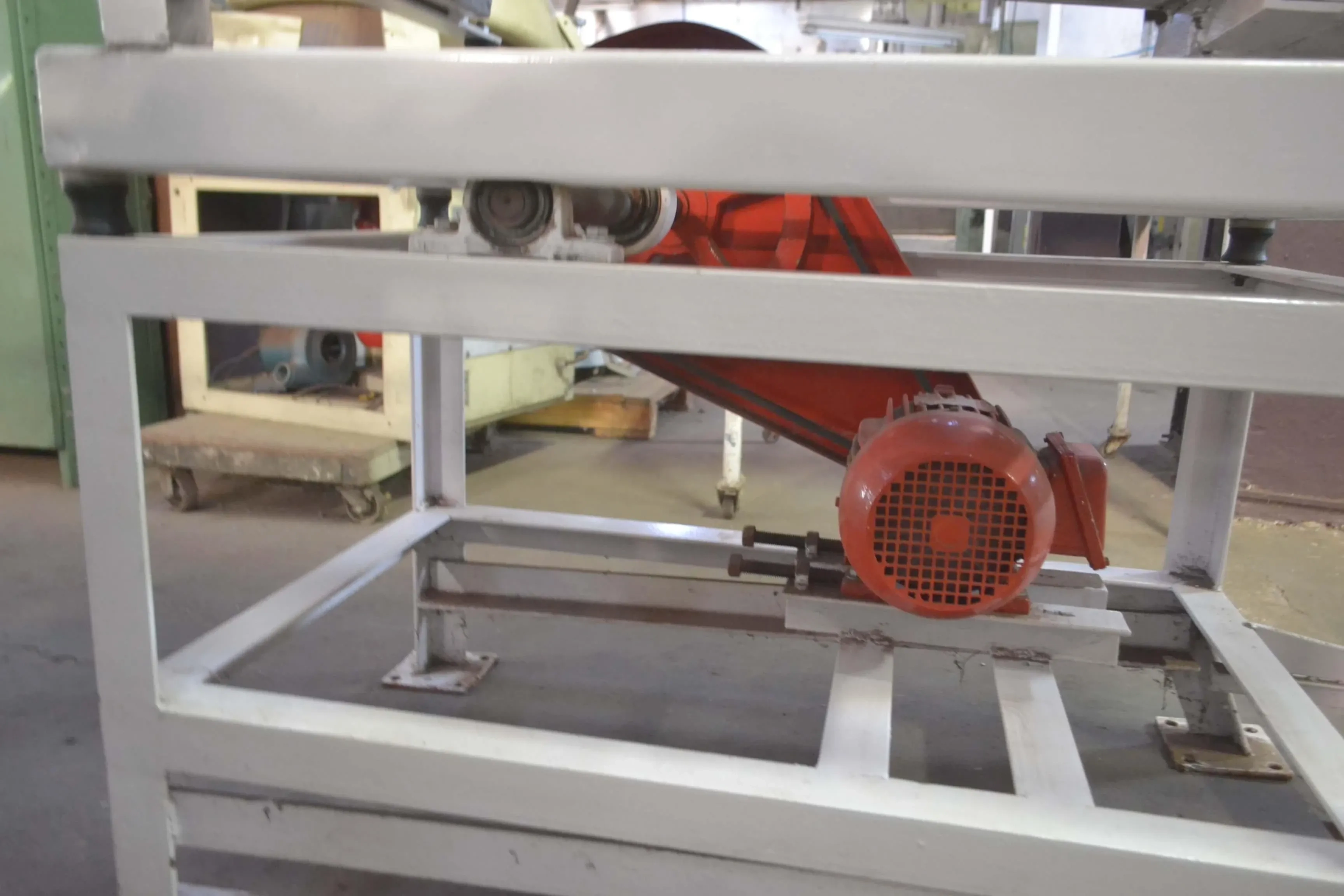 calha-vibratoria-730-x-1550