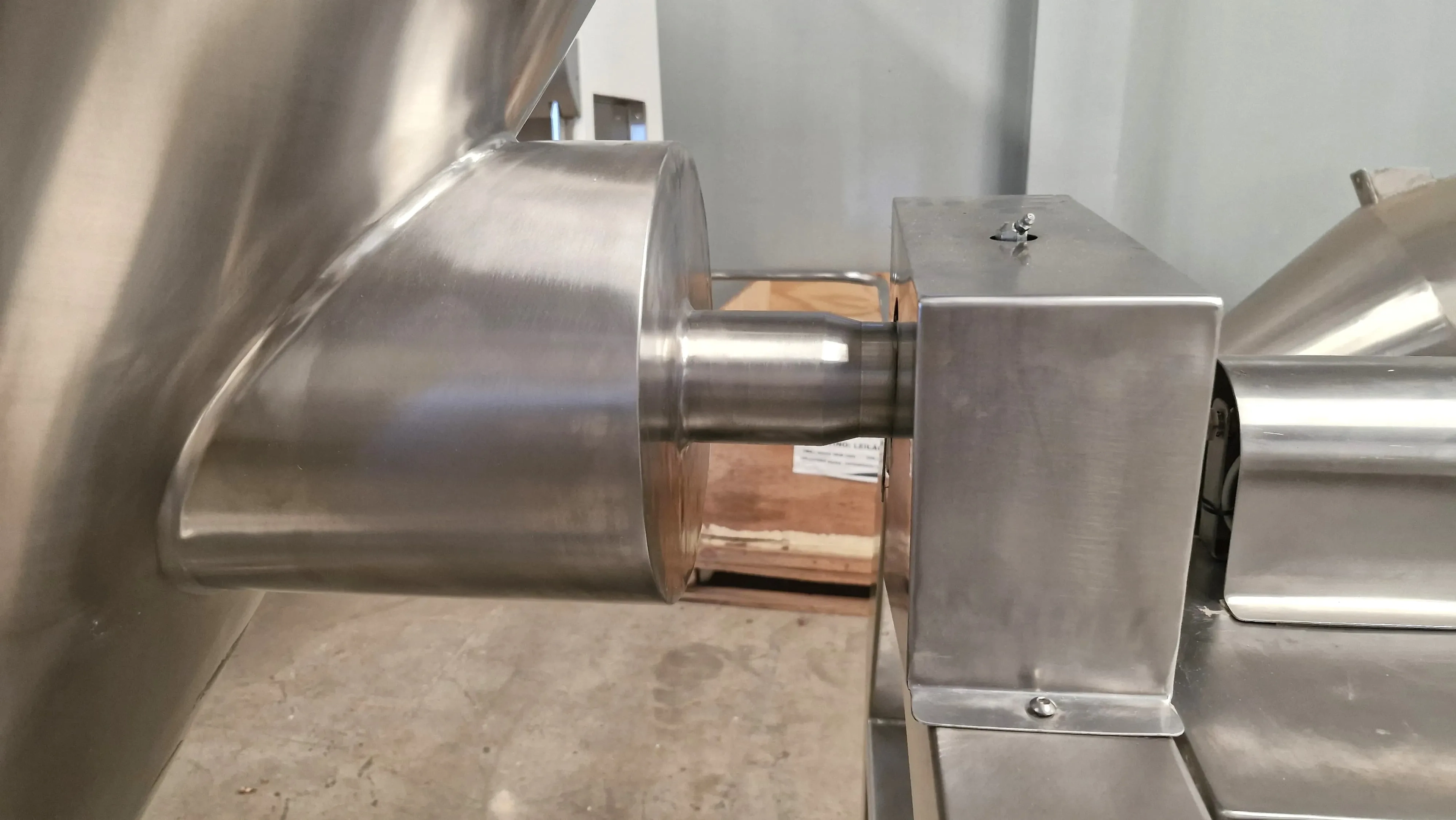 misturador-v-inox-316-cap-600-l-marca-ad-martinelli