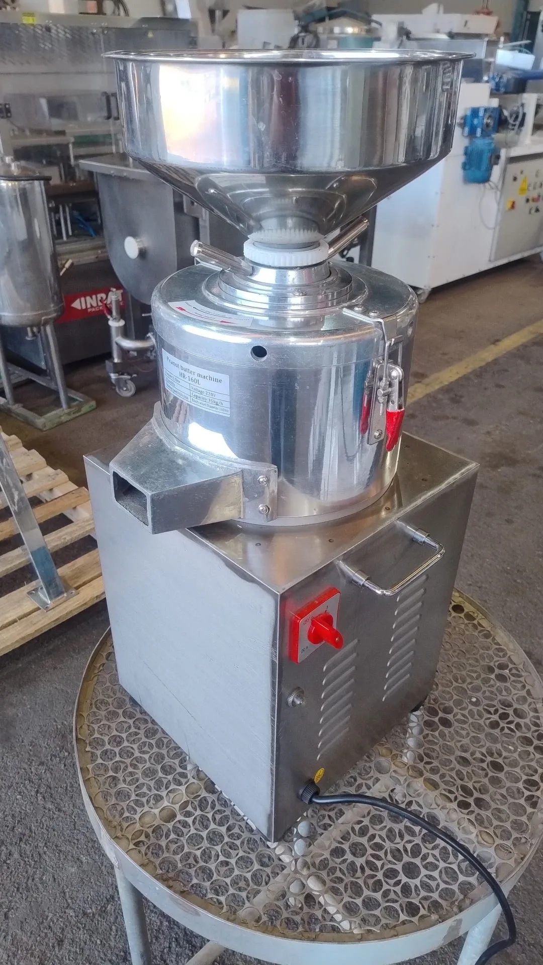 moinho-produtora-pastas-oleoginosas-marca-horus-modelo-hr-160-l