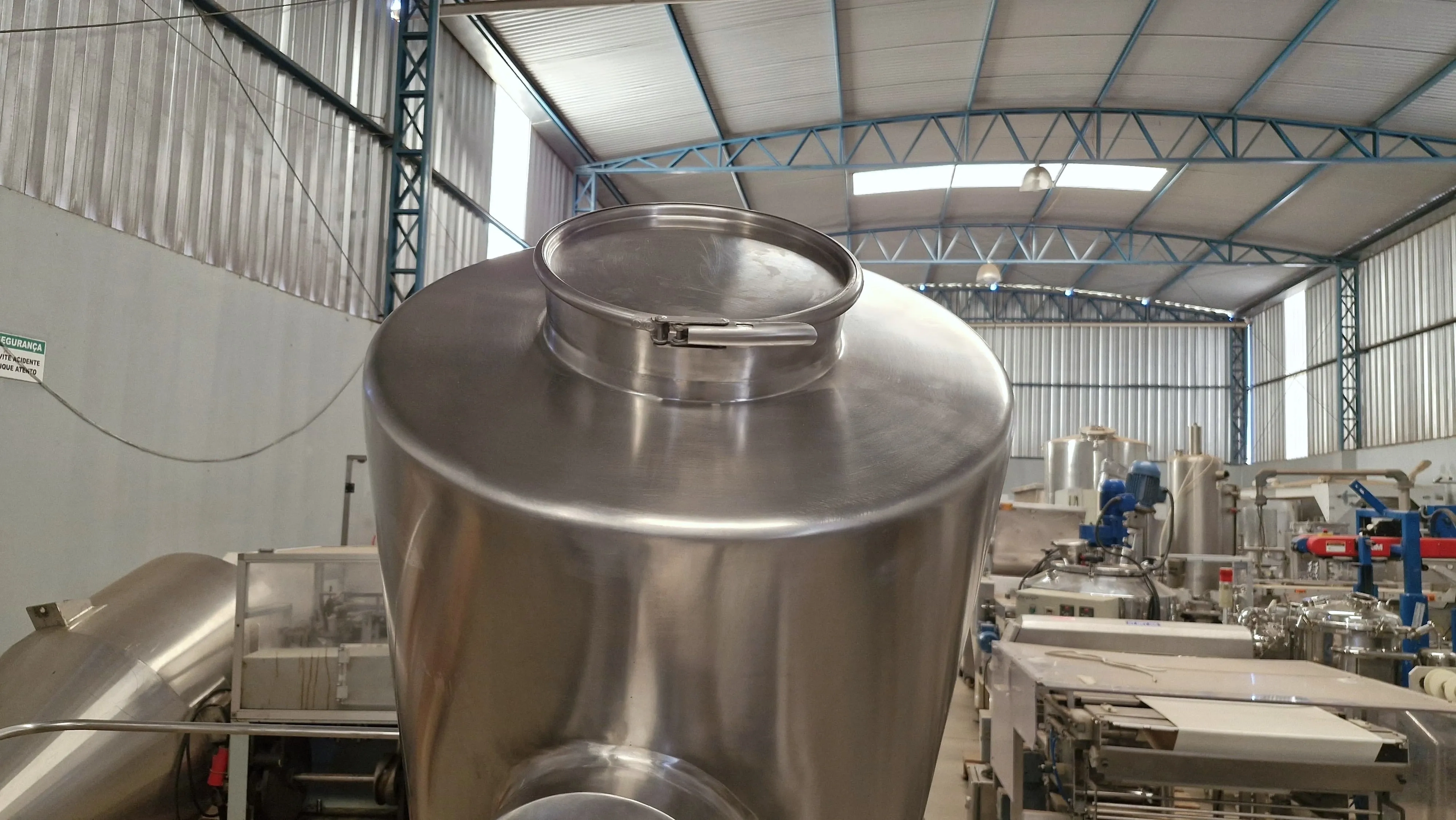 misturador-v-inox-316-cap-600-l-marca-ad-martinelli