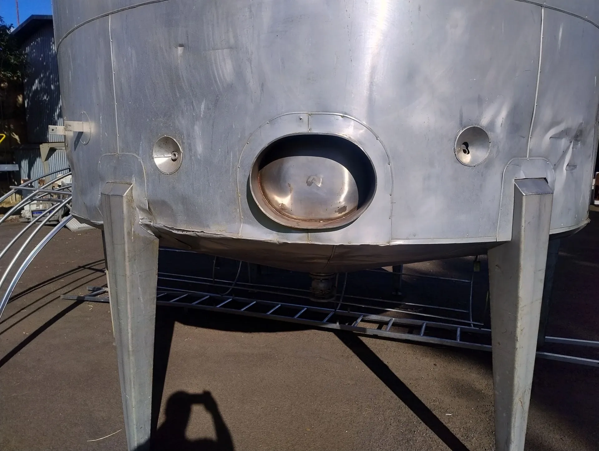 tanque-misturador-encamisado-em-aco-inox-capacidade-40-000-litros-marca-recinox