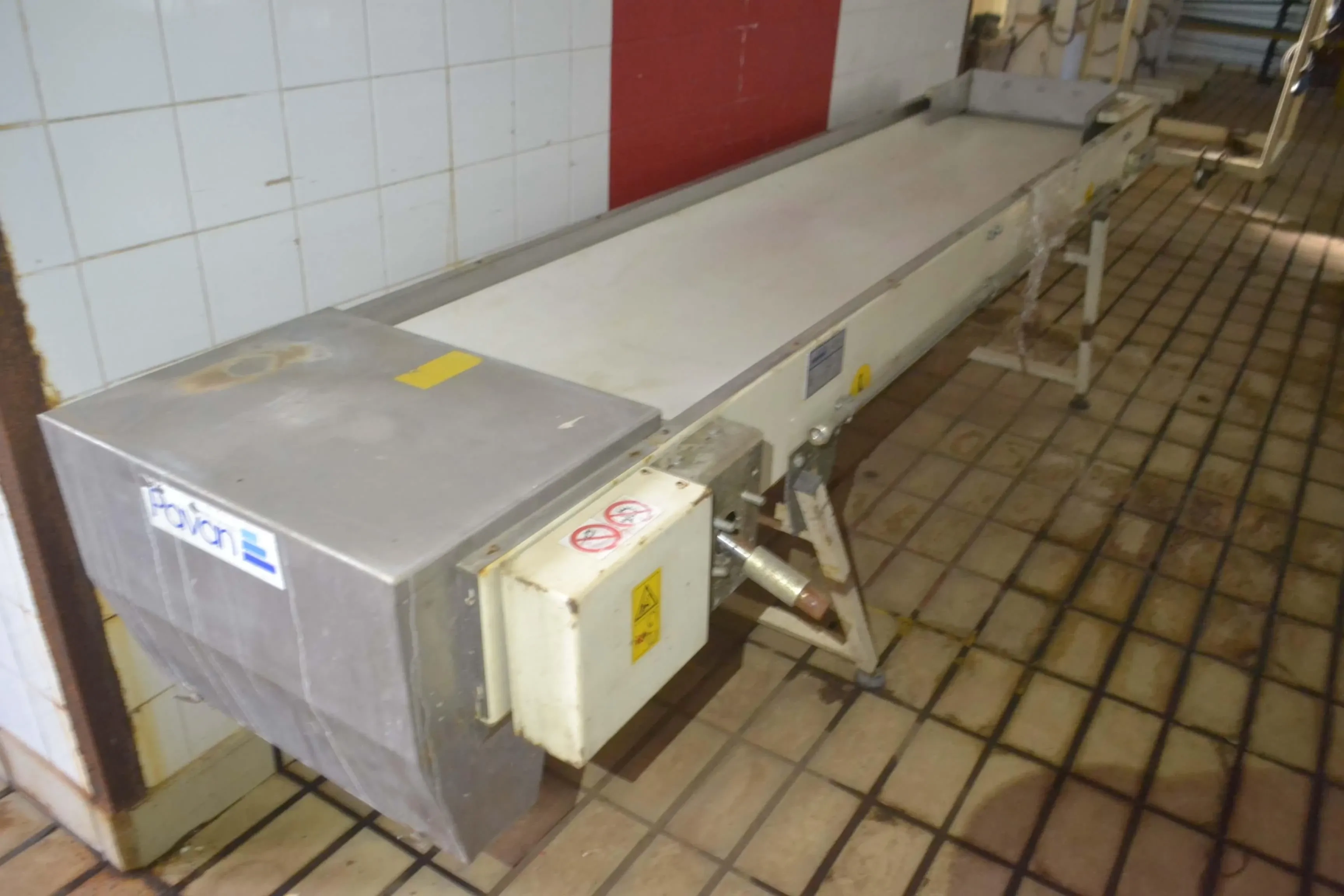 esteria-transportadora-marca-pavan-550-x-2750-mm