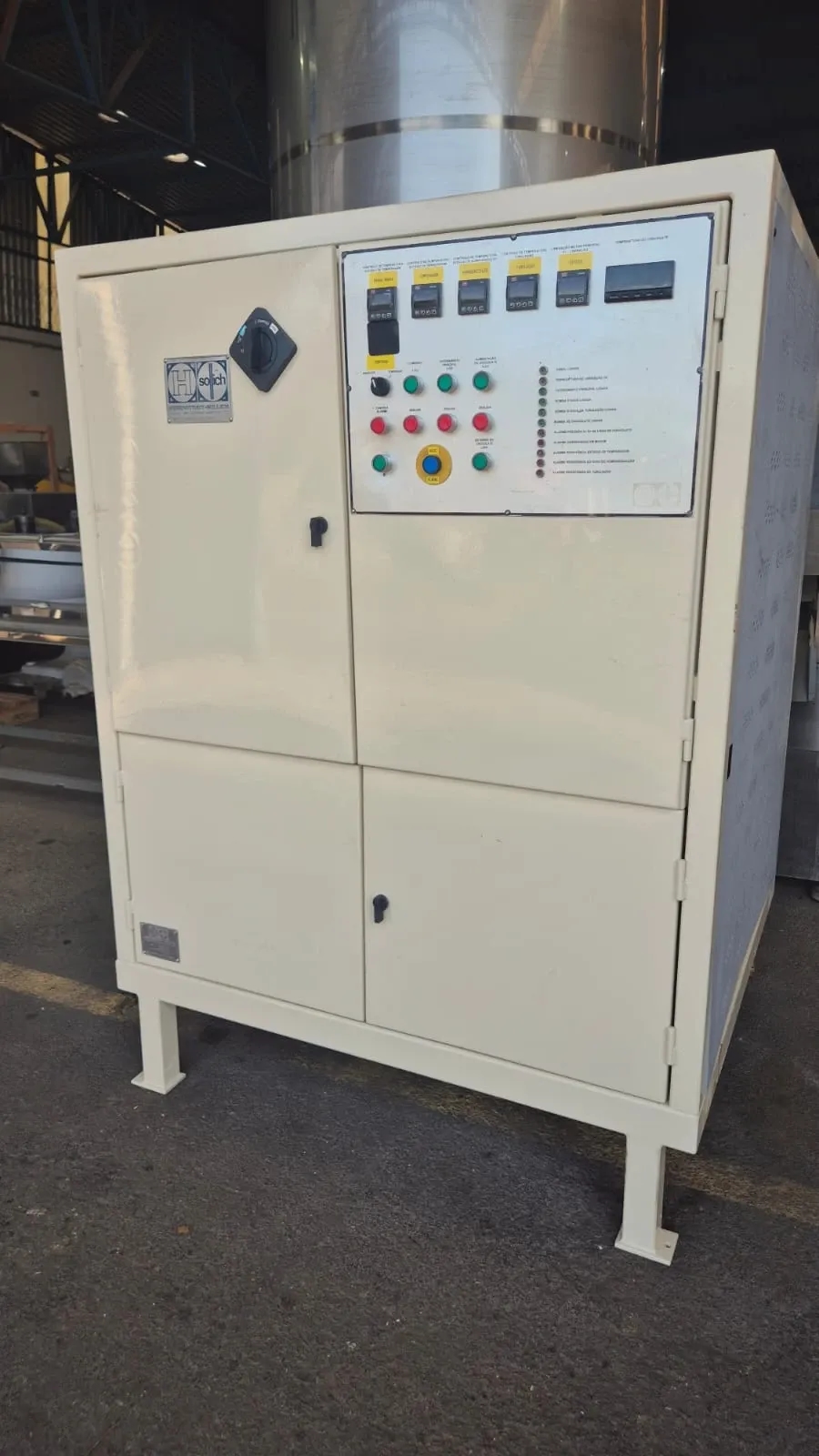 temperadeira-de-chocolate-capacidade-1000-kg-marca-sollich