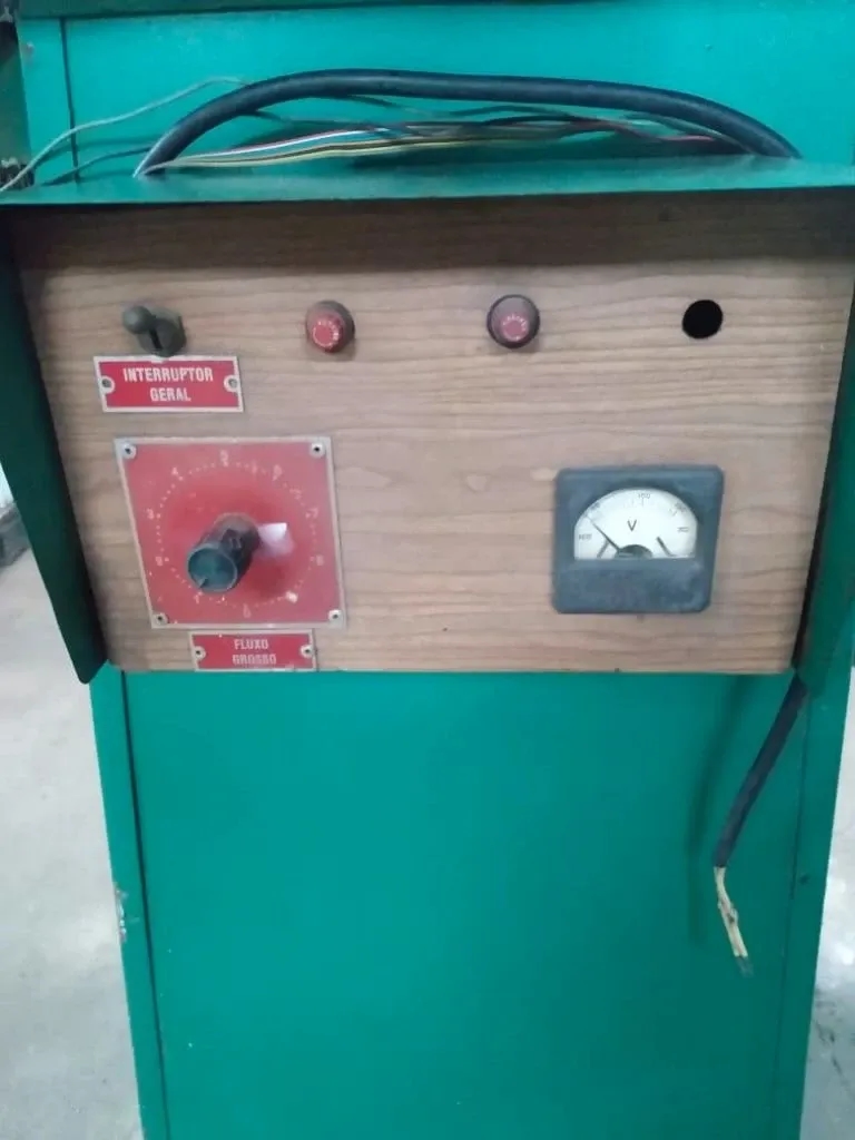 dosadora-de-produtos-solidos-marca-fermac