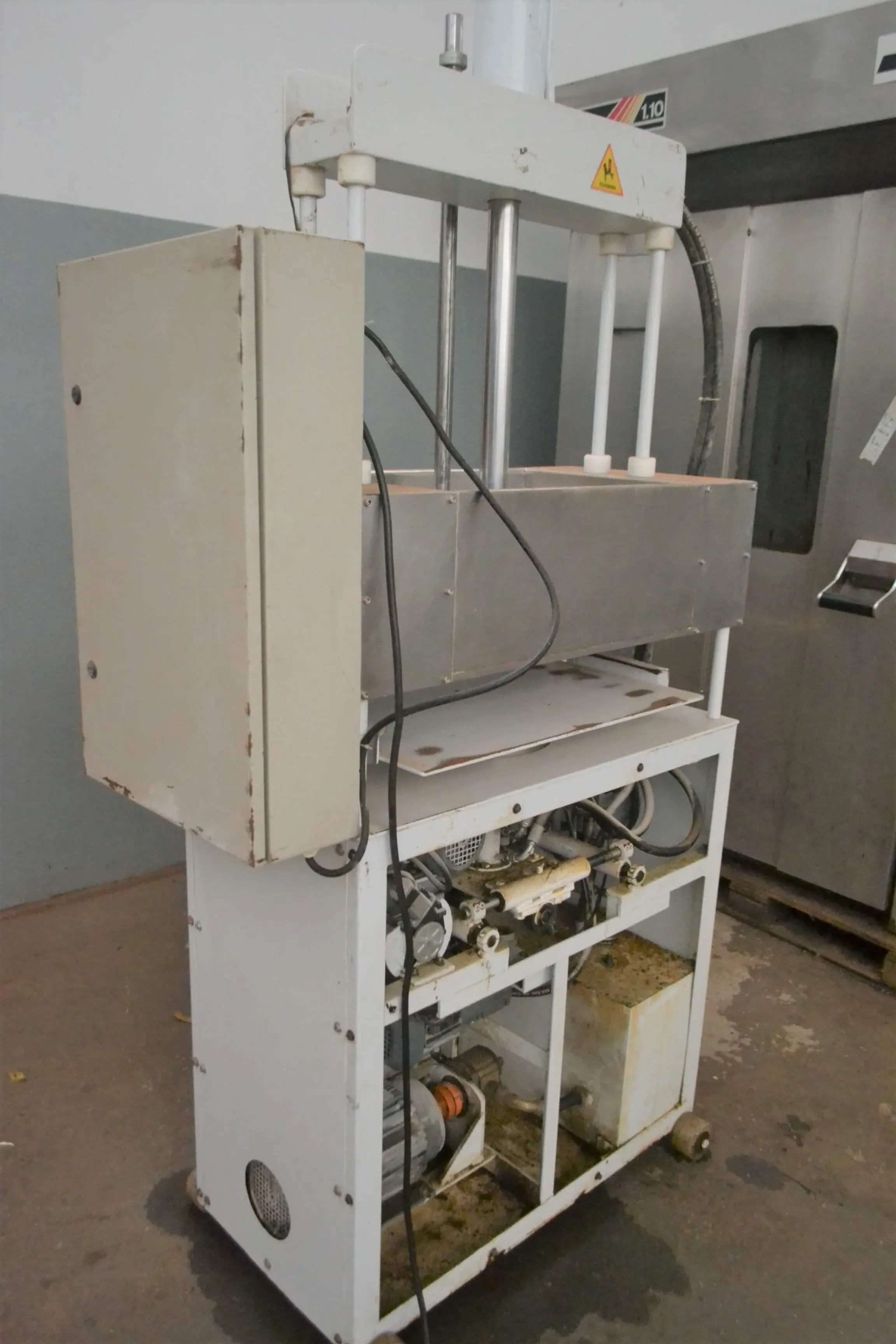 pingadeira-marca-tornearia-van