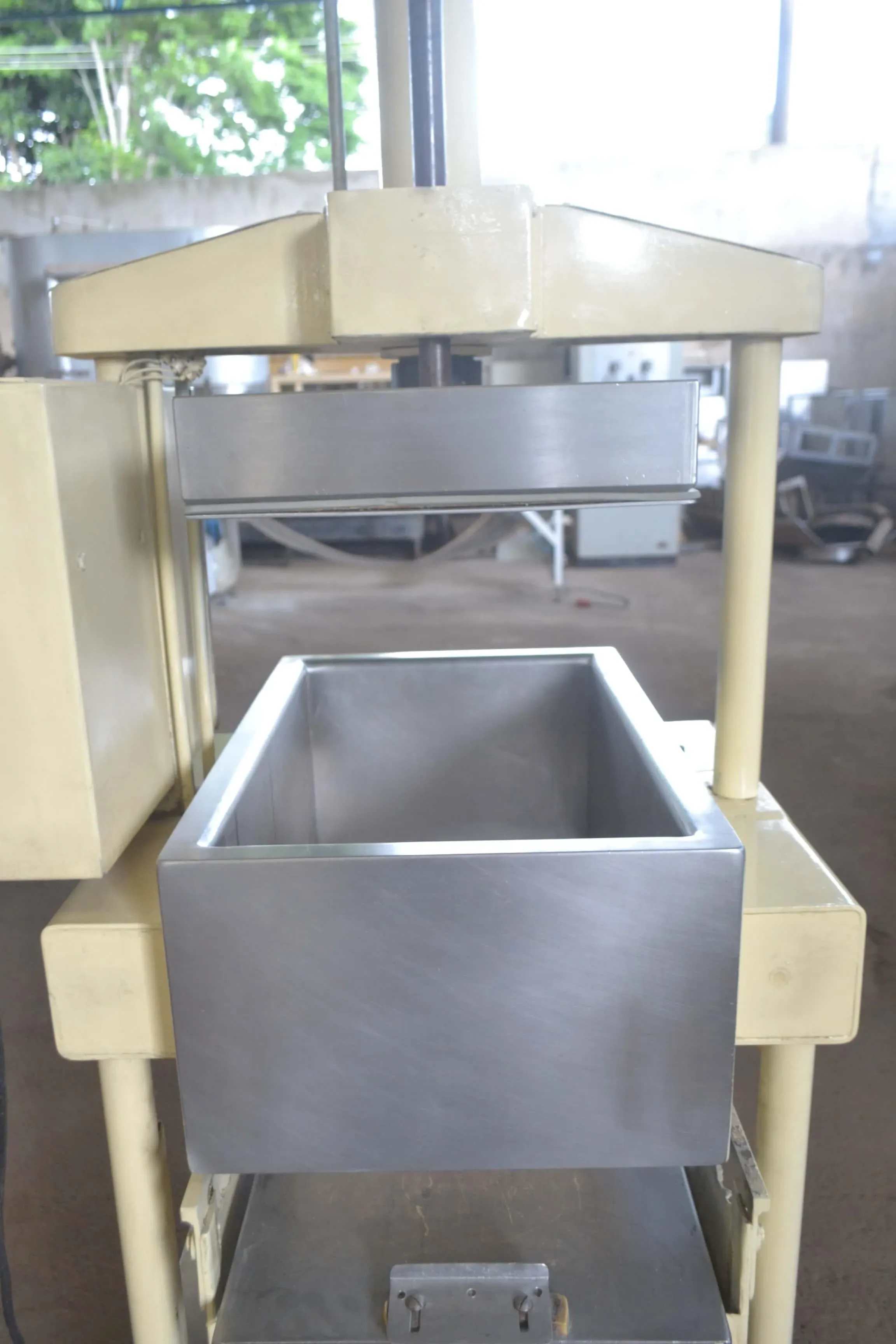 pingadeira-de-polvilho-suspiro-amantegados-e-outros-marca-hypo