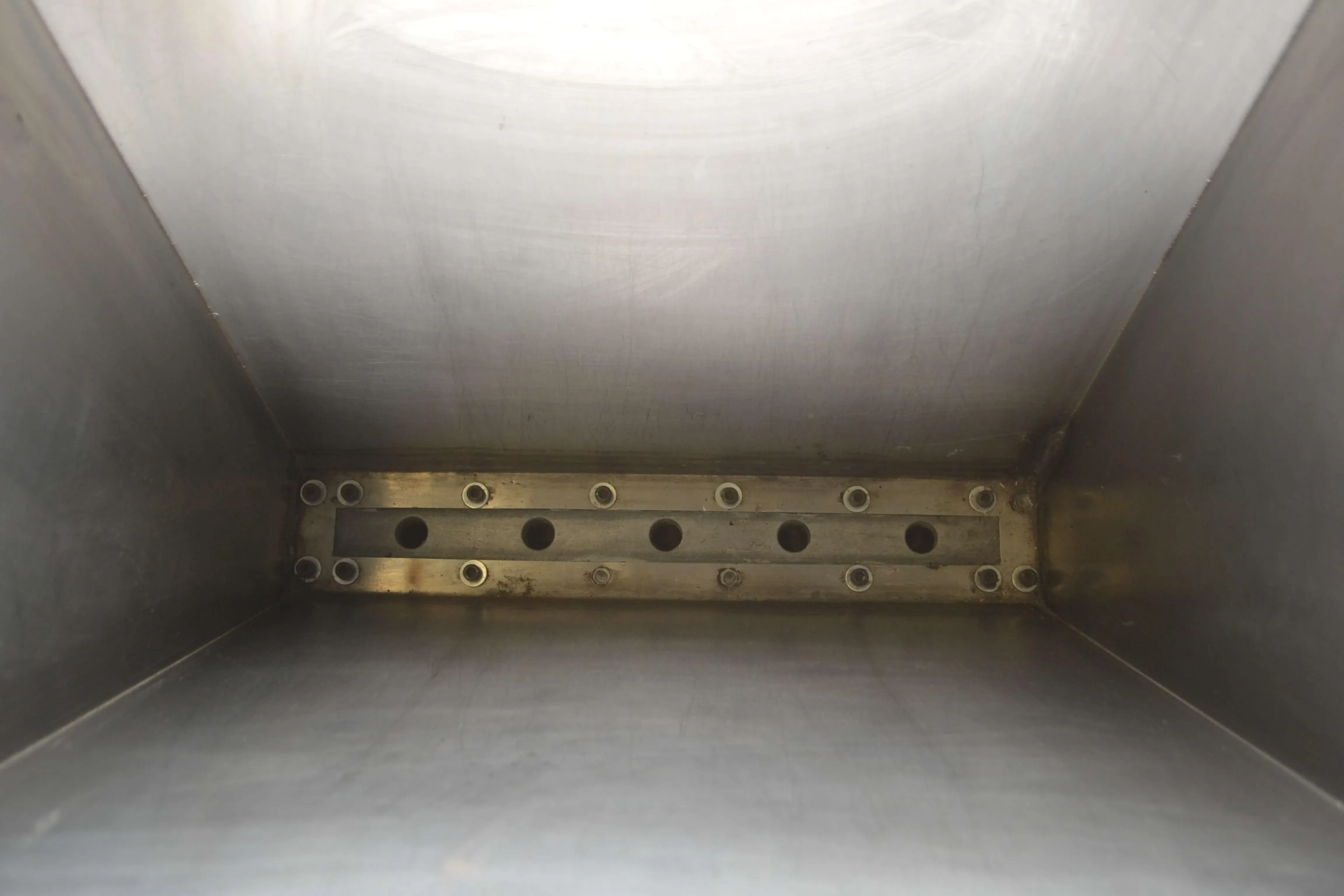 dosadora-de-chocolate-semiautomatica-marca-vonin