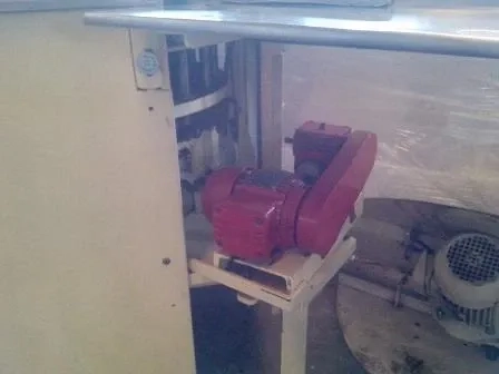 linha-de-producao-de-pacoca-rolha-2