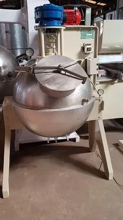 tacho-bola-marca-mecamau-capacidade-250-litros