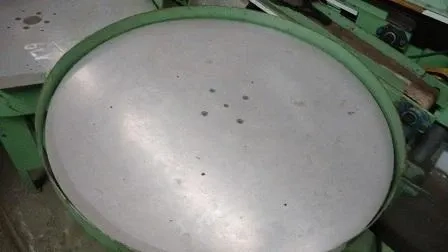 mesas-rotativas-com-tampos-em-aluminio