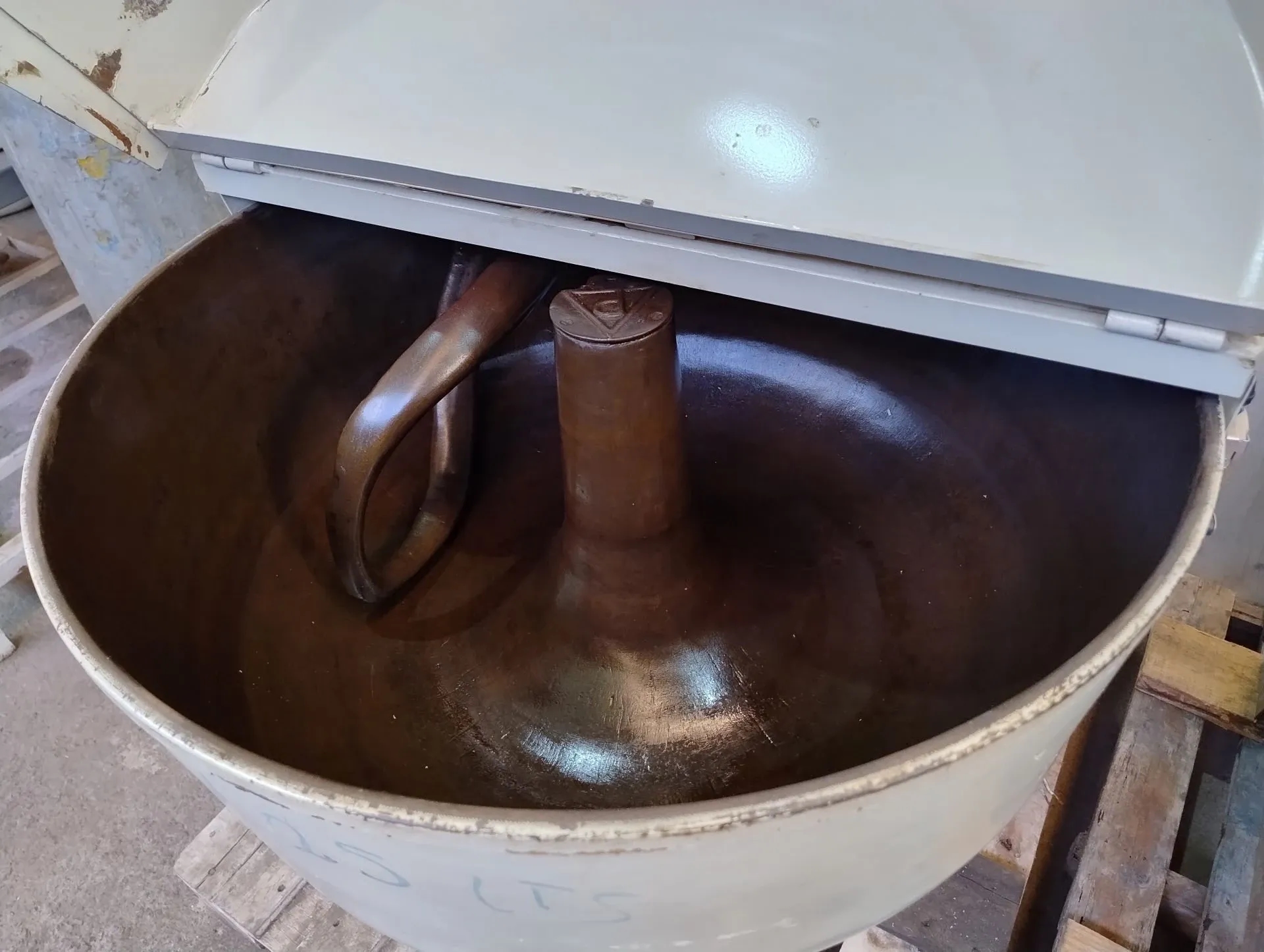 amassadeira-capacidade-100-litros