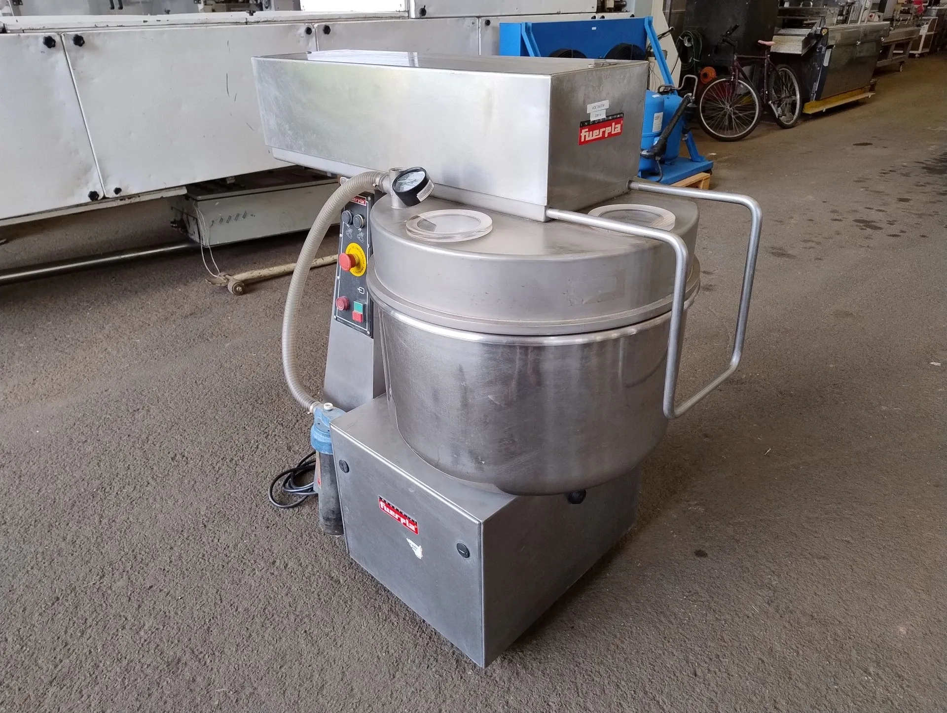 amassadeira-vacuo-fluerpla-cap-85-l