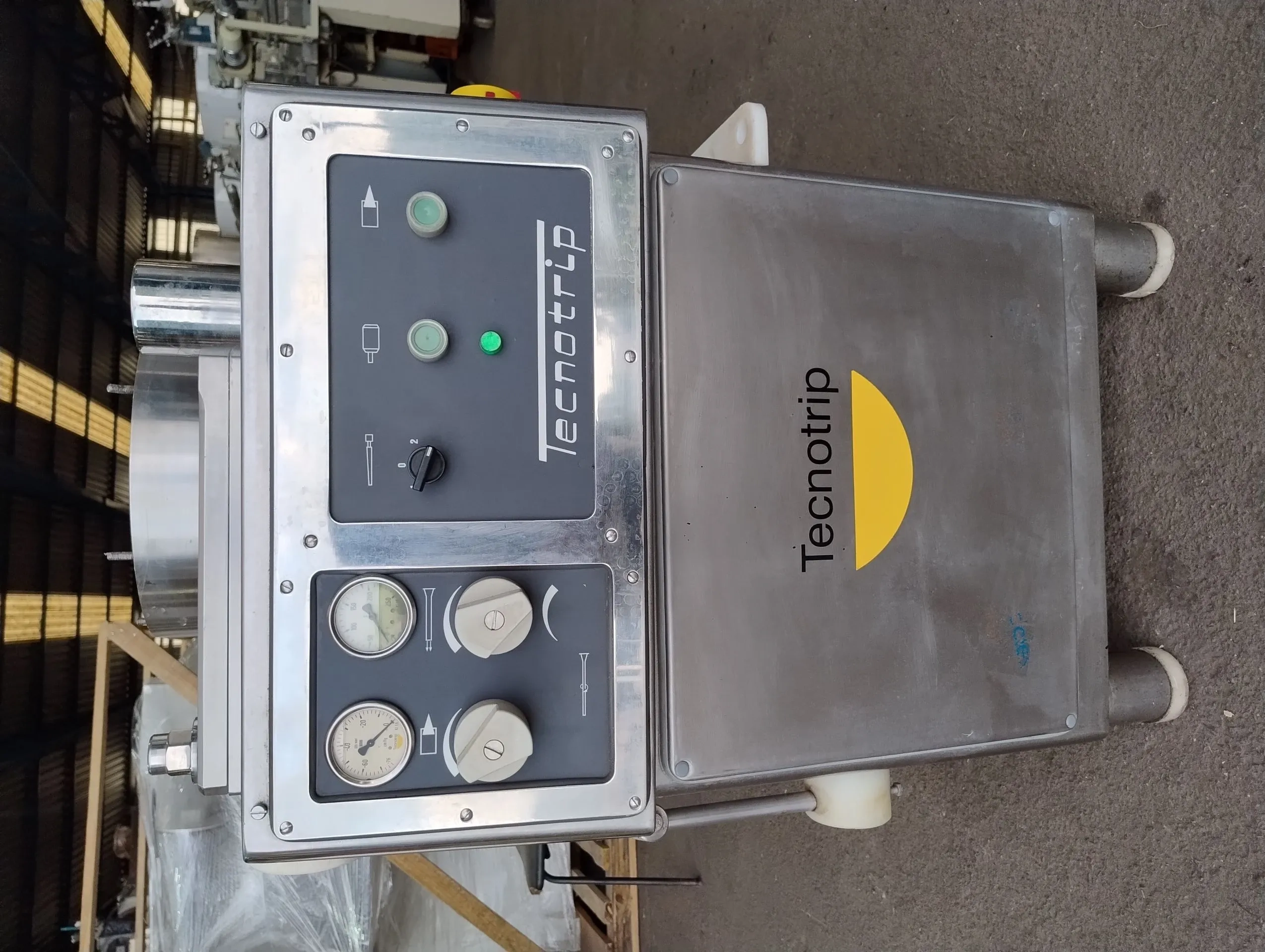 embutideira-continua-tecnotrip-ec3n
