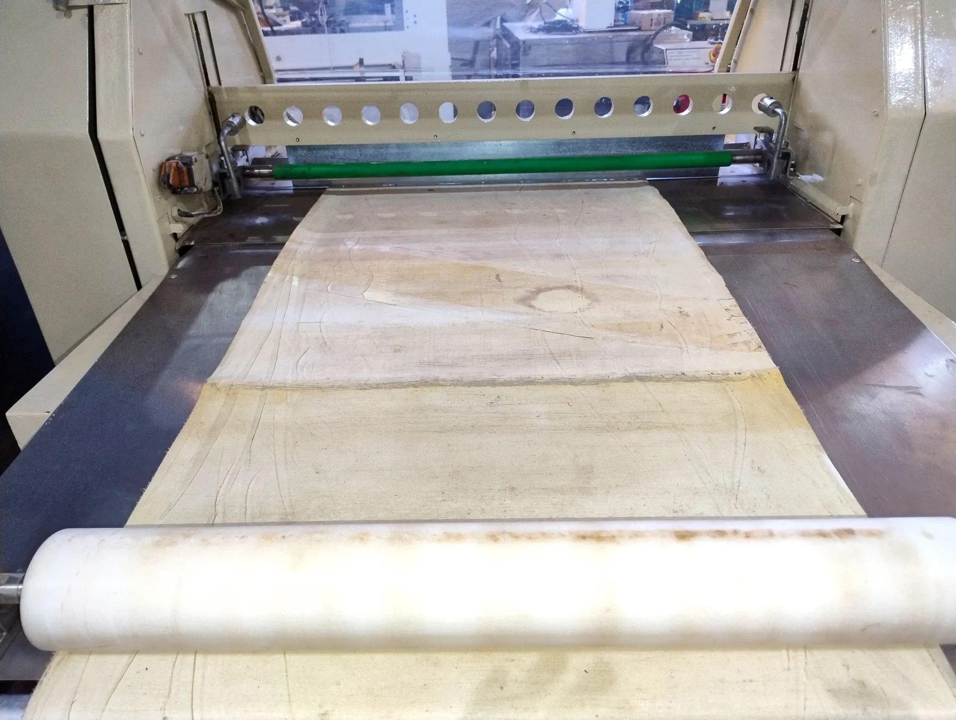 guilhotina-faca-horizontal-automatica-2024