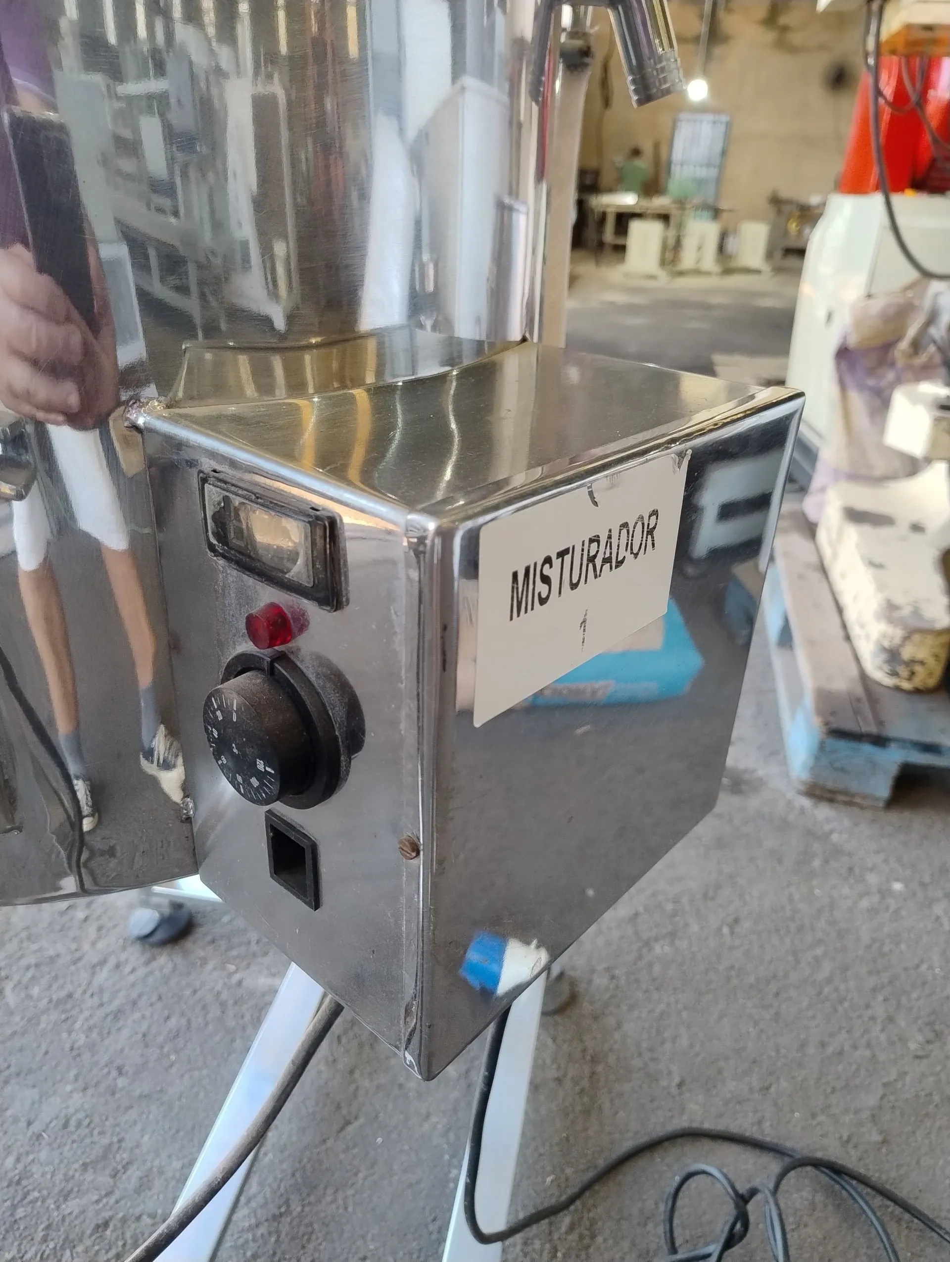 tacho-cozinhador-encamisado-em-aco-inox-capacidade-50-litros